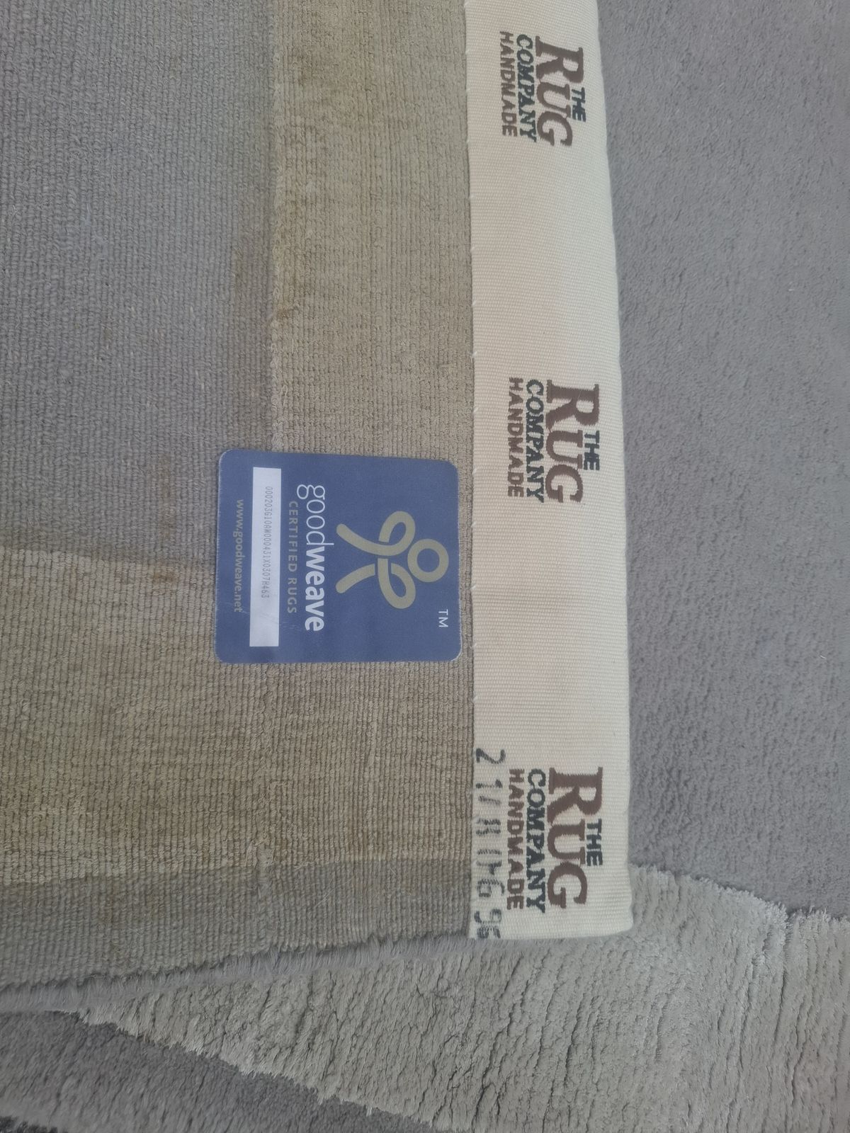 Hand Loomed Tibettan Wool Rug With Silk Boarder photo for sale