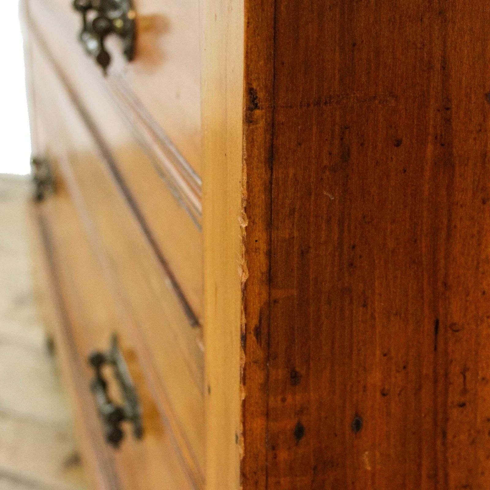 photo for sale Antique Edwardian Satinwood Chest Of Drawers | Antique Storage | Bedroom Drawers | Antique Chest Of Drawer (M 6306)