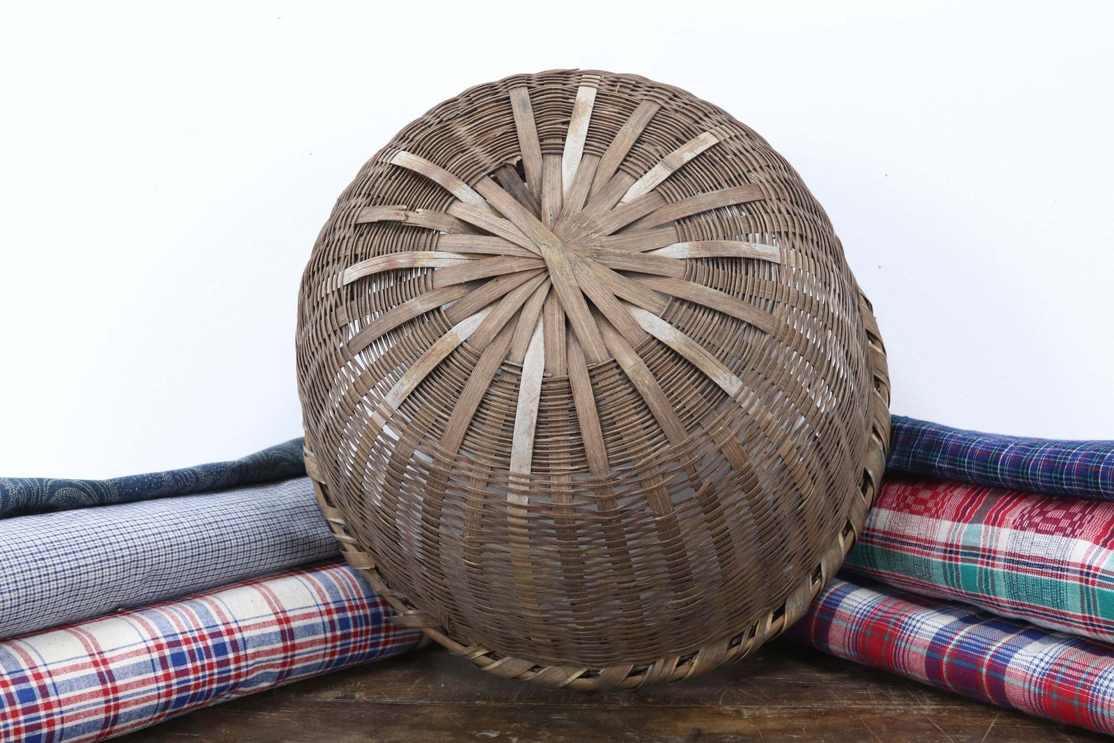 Mid 20th Century Handwoven Okimono Kago Style Japanese Basket (4) photo furniture