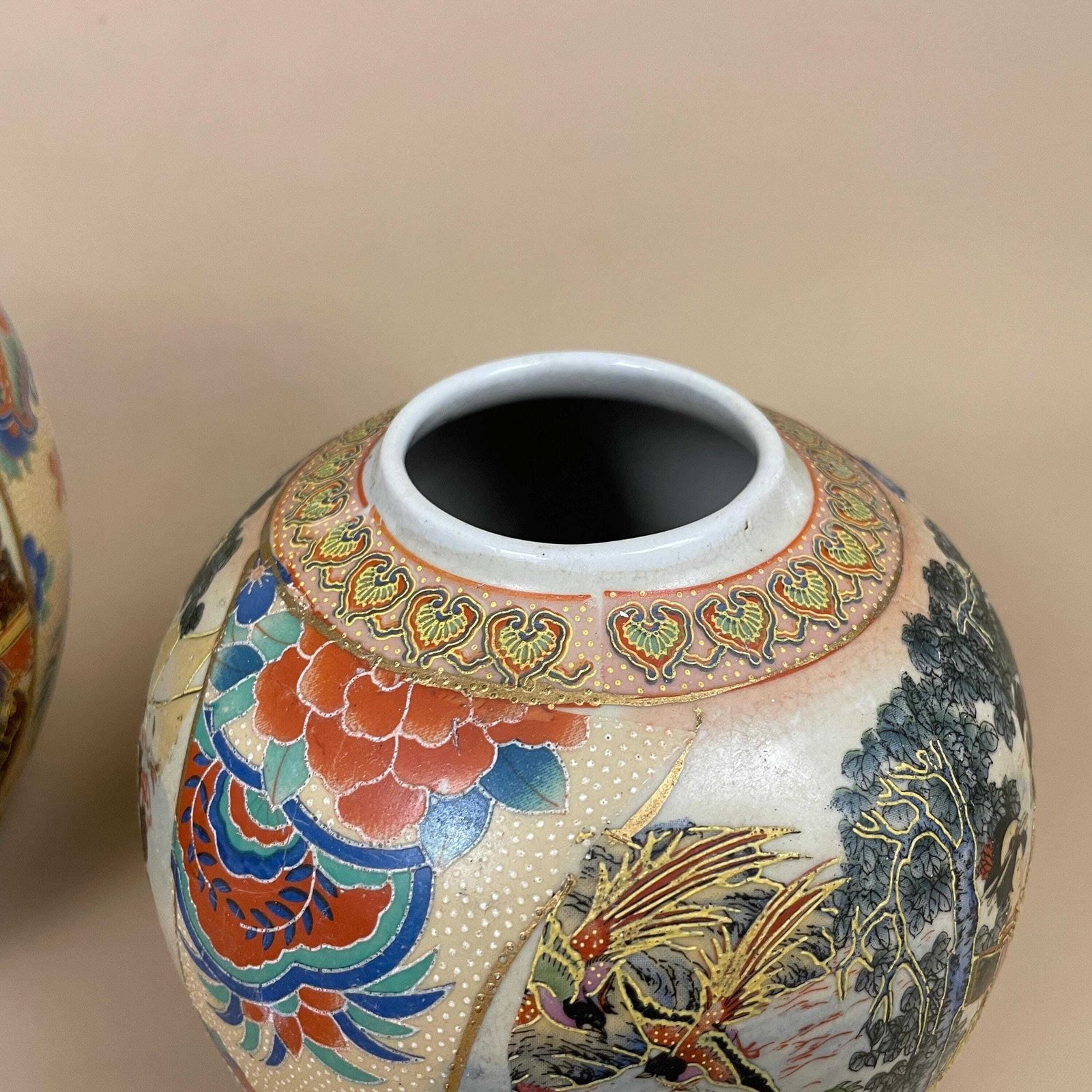 Set Of Two Pots Hand Painted Floral Motif Geisha Chinese Oriental Ceramic Vases Decorative Set Mantle Ends Yellow Home Decor photo 85.0