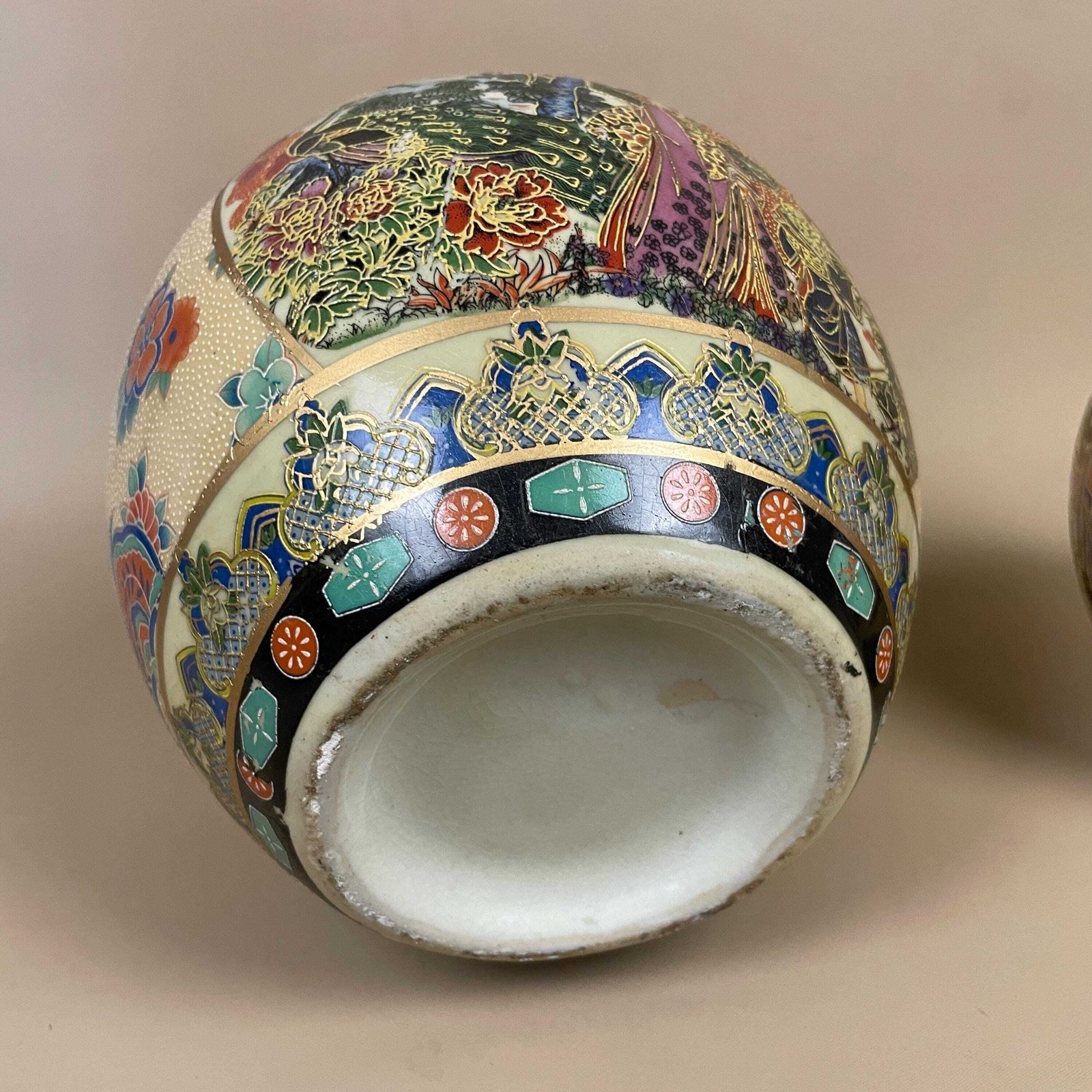 Set Of Two Pots Hand Painted Floral Motif Geisha Chinese Oriental Ceramic Vases Decorative Set Mantle Ends Yellow Home Decor photo vinterior