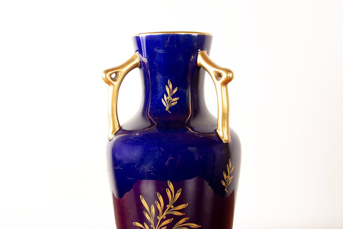 Grand vase de style néoclassique en porcelaine, motifs bleu cobalt et or, manufacture Pinon Heuzé, 1930. photo 1400.0