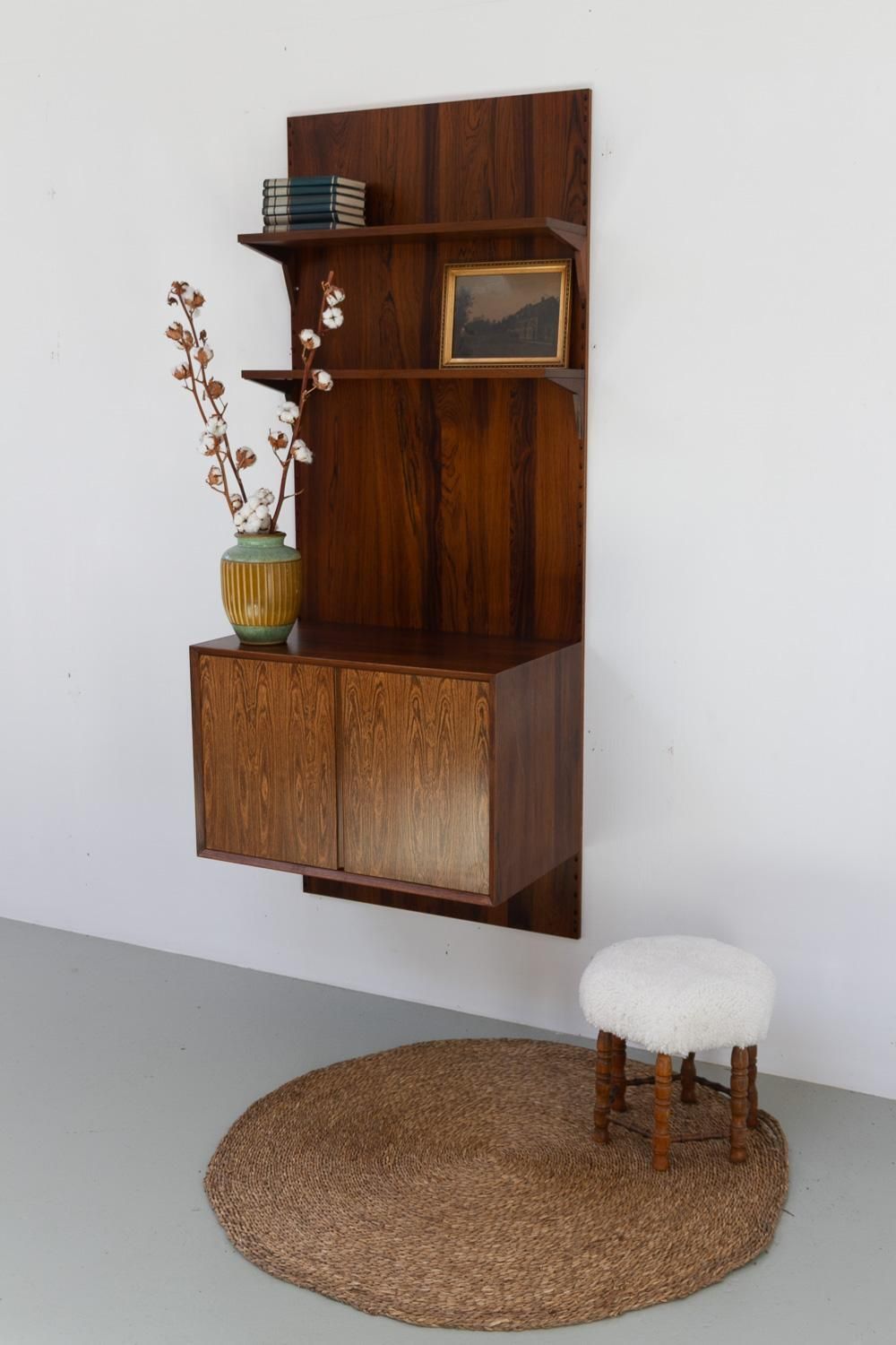 photo vinterior Danish Modern 1 Bay Walnut Modular Wall Unit By Poul Cadovius For Cado 1960s.