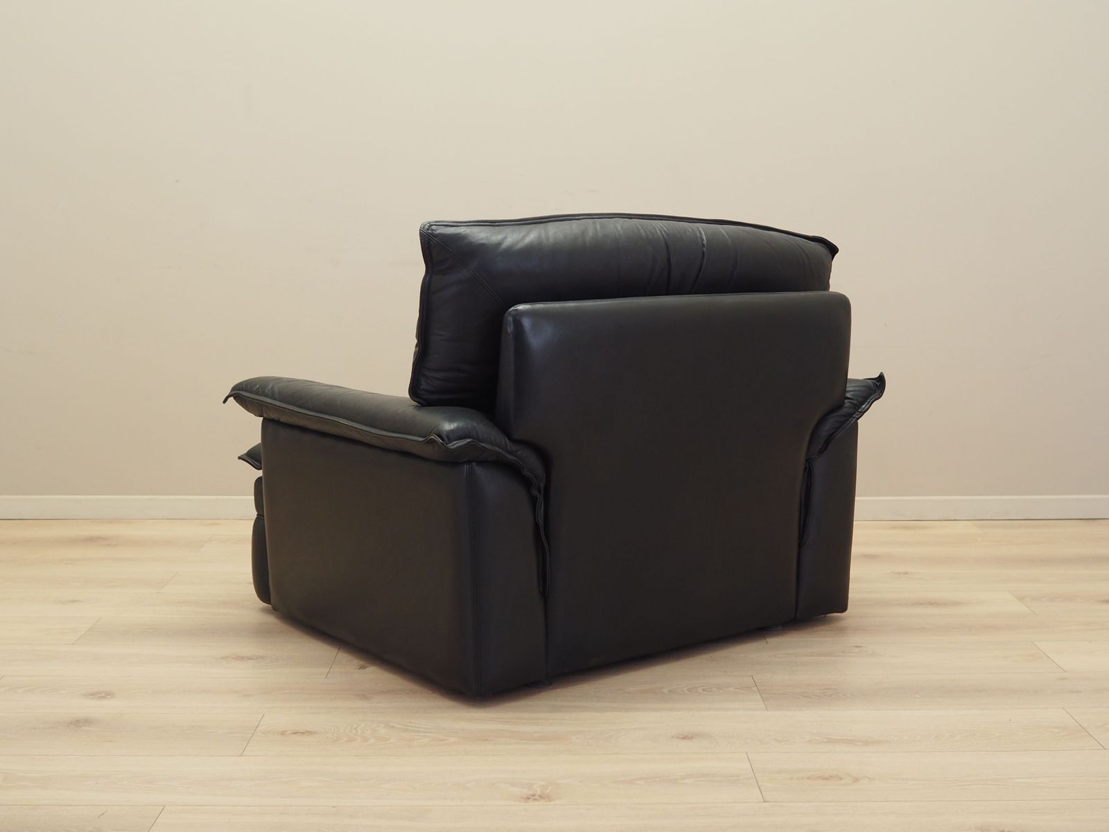 Leren Fauteuil, Italiaans Design, Ca. Jaren 1960, Productie: Italië photo buy