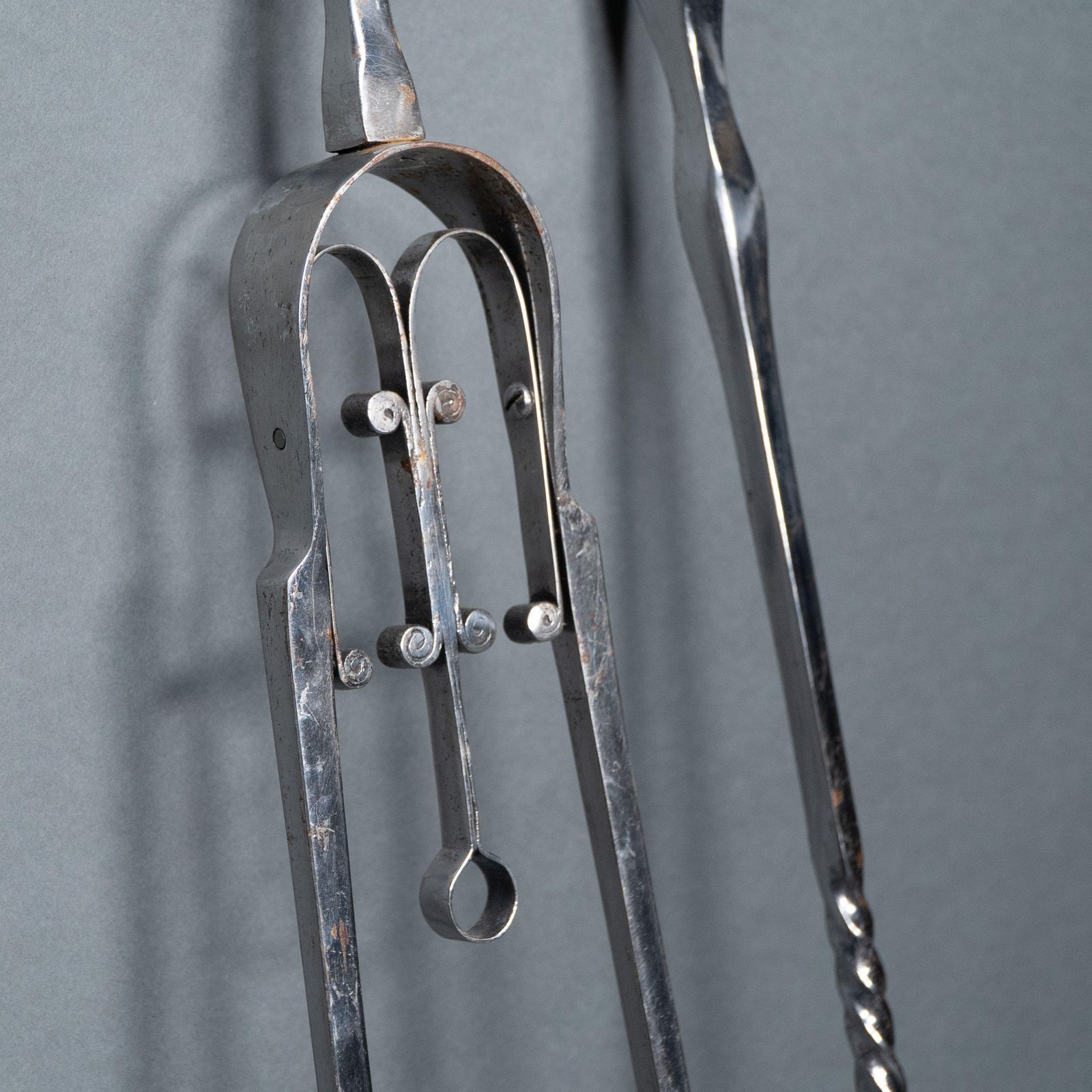 photo furniture A Set Of Arts & Crafts Cotswold School Polished Steel Hand Wrought Fire Utensils