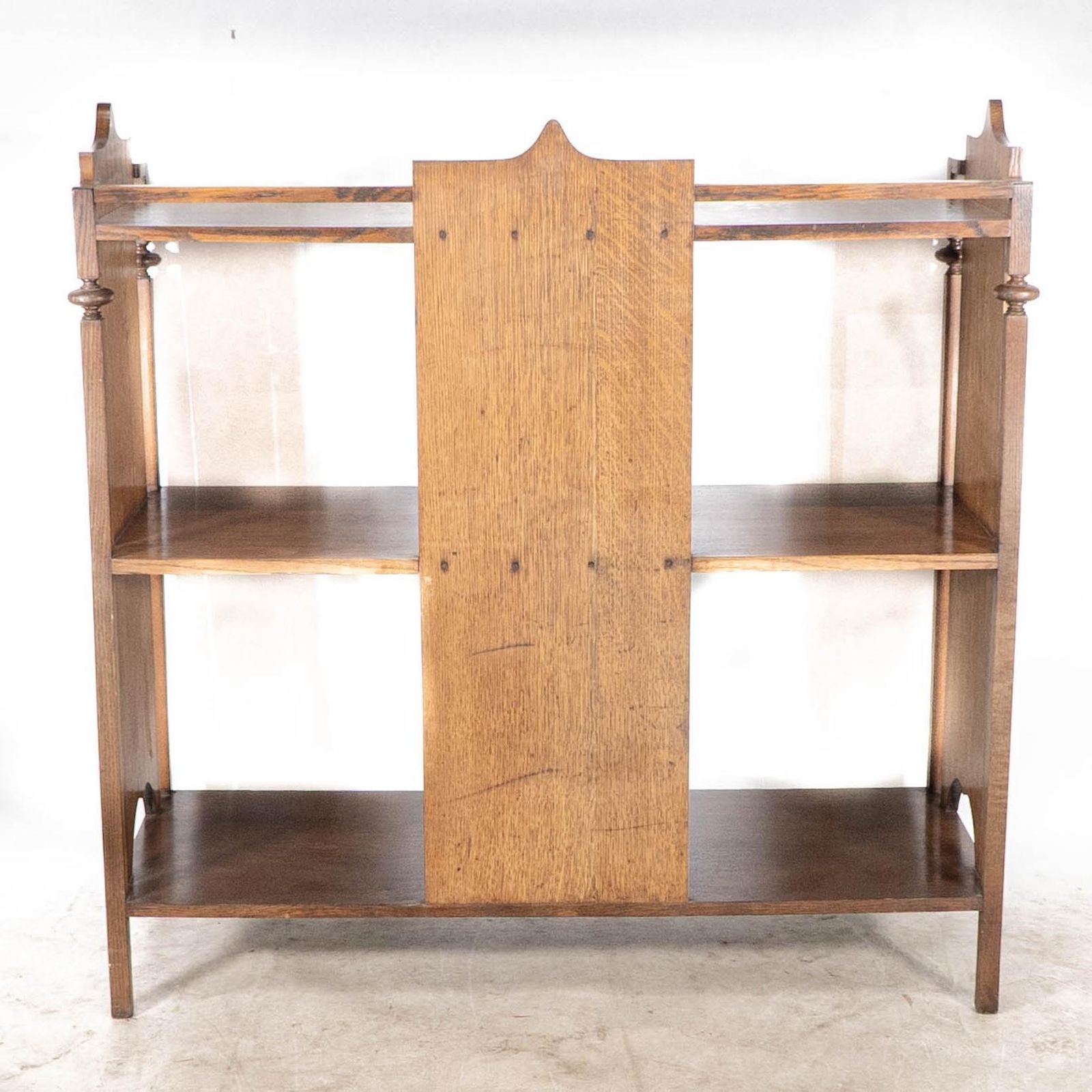 A Glasgow School Arts & Crafts Oak Buffet W/ Plank Sides And Central Plank Back photo 4500.0
