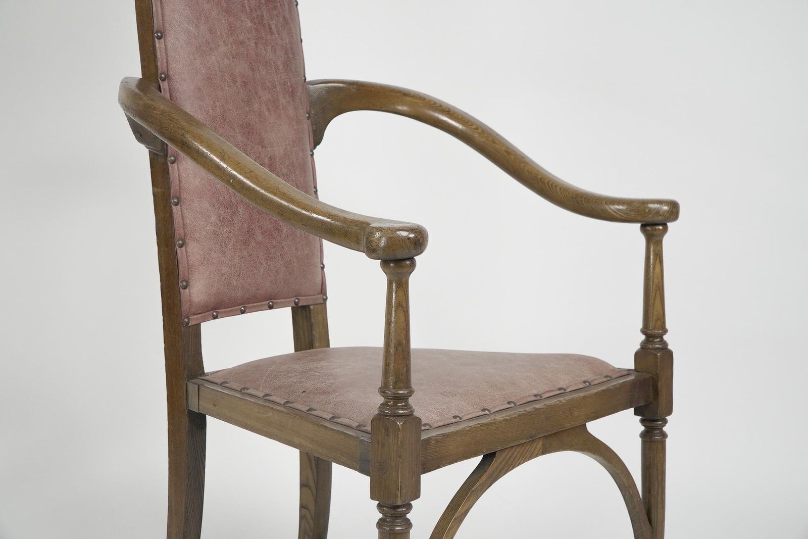 photo vintage J S Henry. An Ash Arts & Crafts Armchair With An Elongated Back & Curled Ears