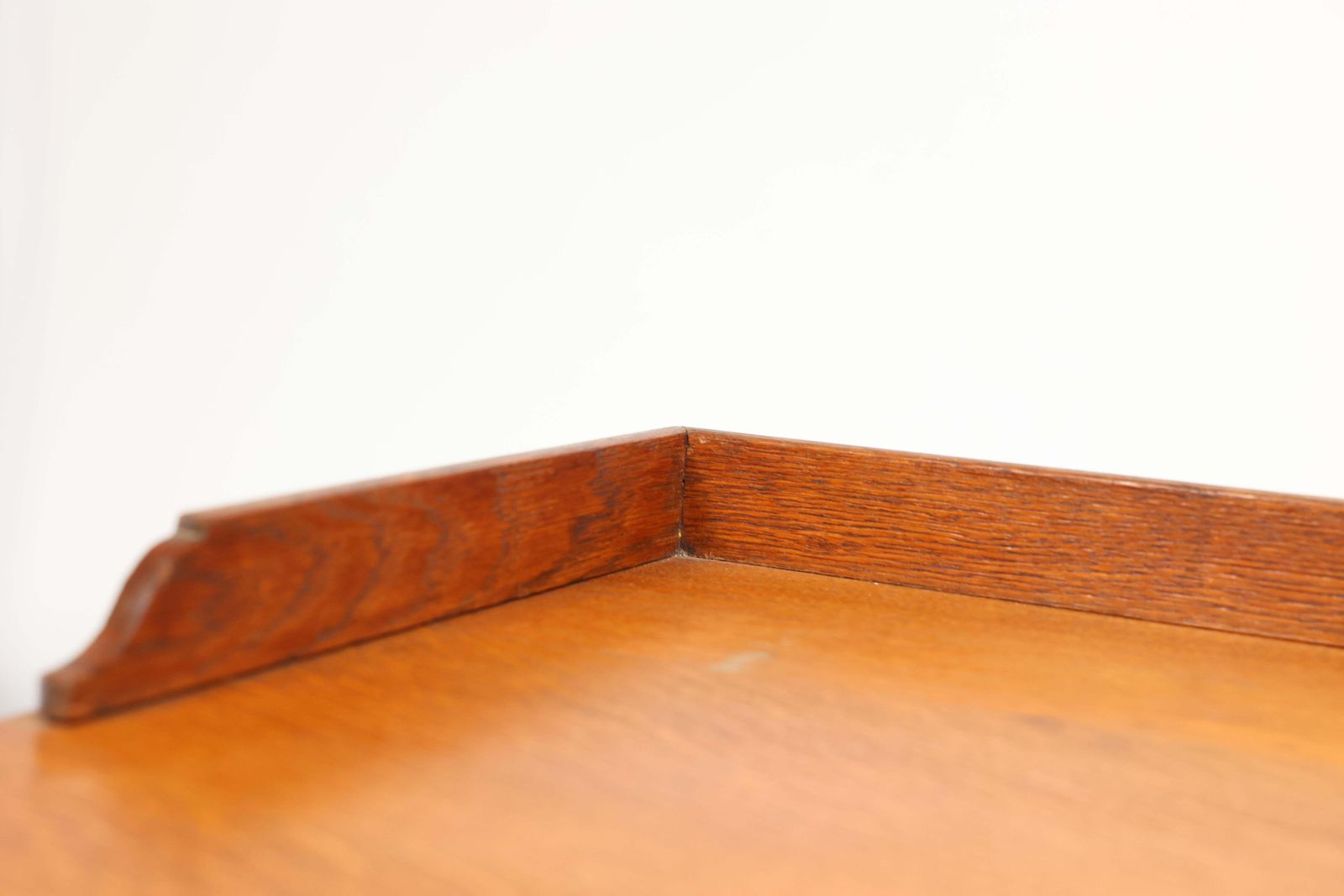 Waring And Gillow. An Arts And Crafts Bow Fronted Kneehole Twin Pedestal Desk photo vintage