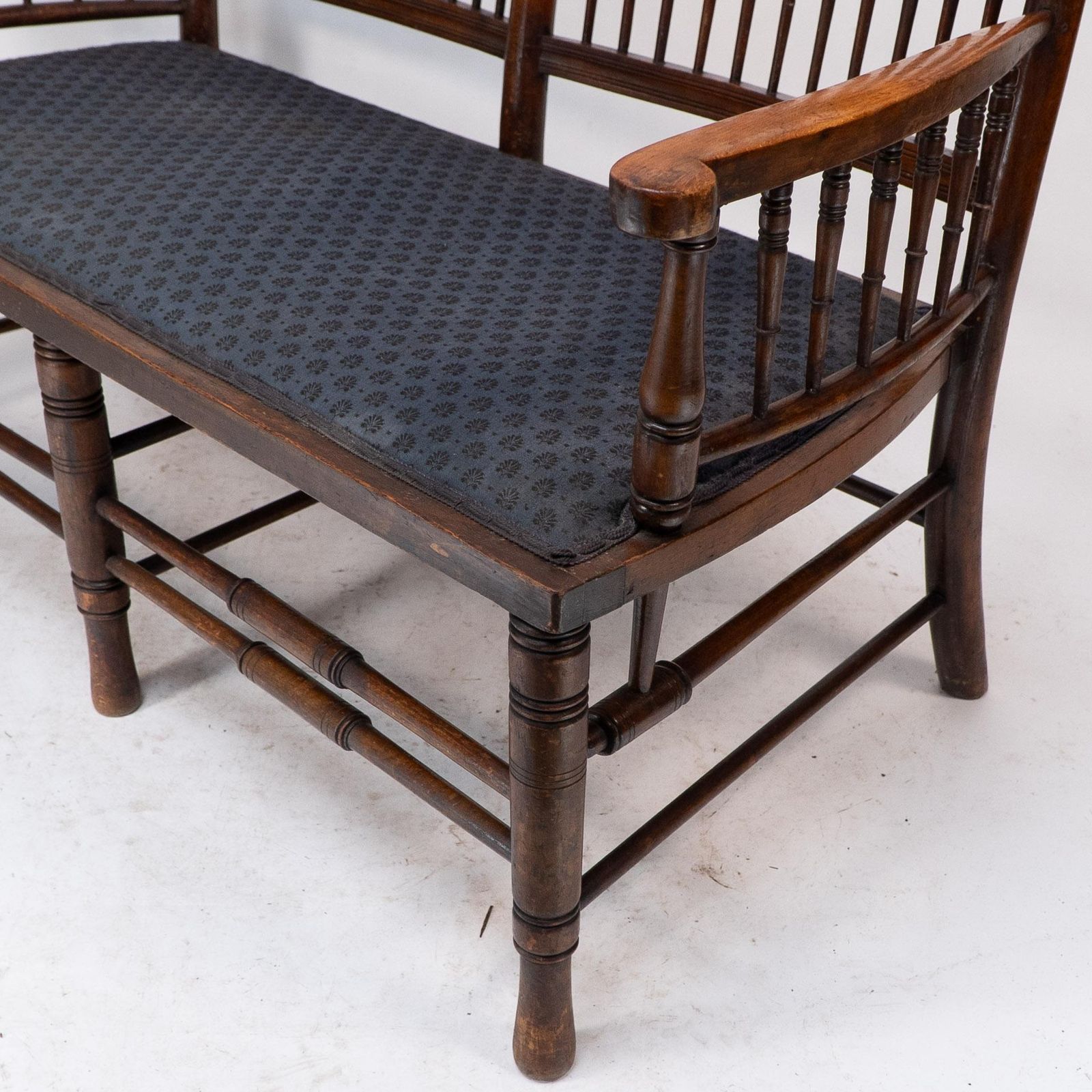 photo vinterior Bruce Talbert Attri. An Aesthetic Movement Upholstered Love Or Twin Window Seat