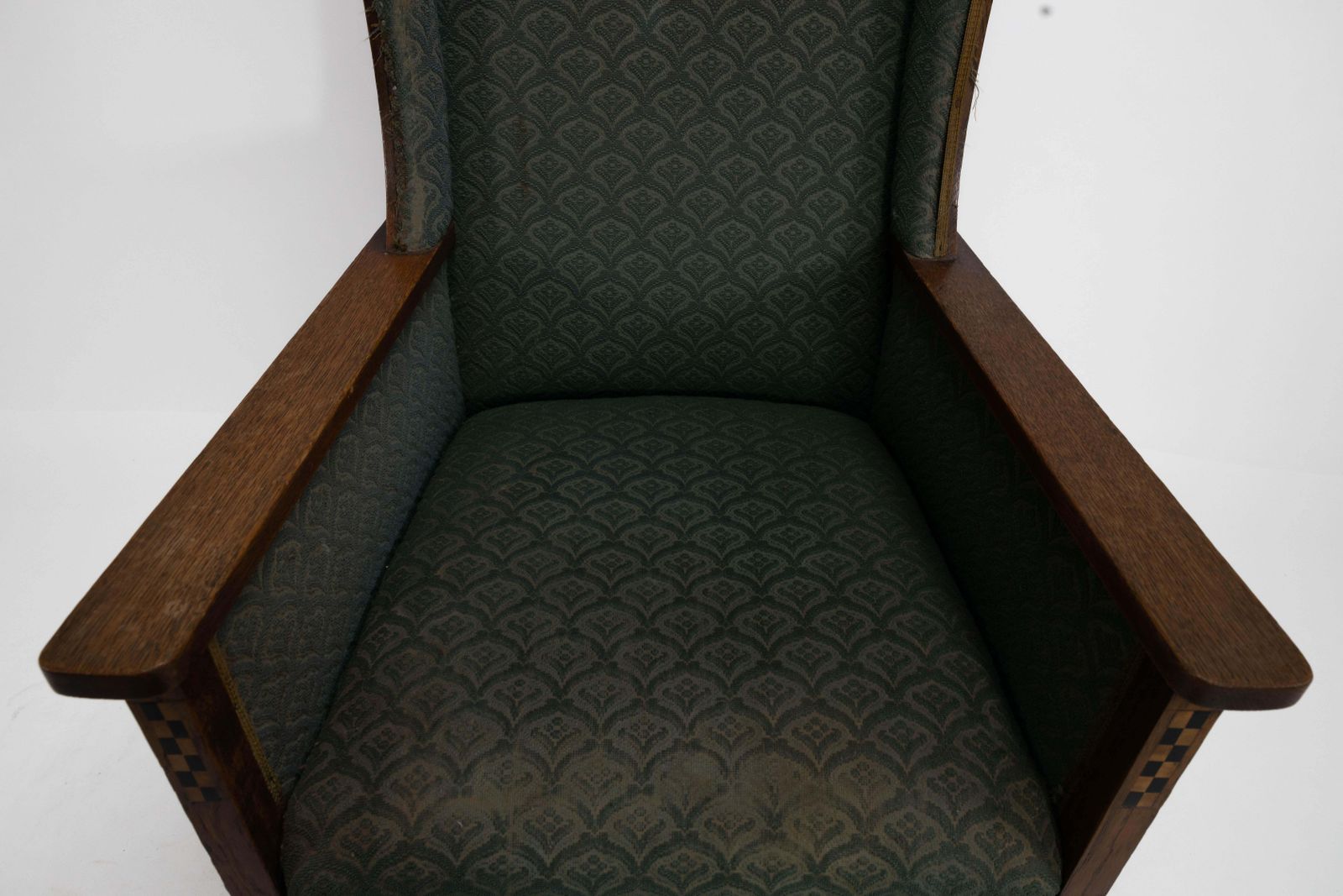 Walter Skull Of High Wycombe. Arts & Crafts Oak Armchair With Chequer Inlays photo 5916.0