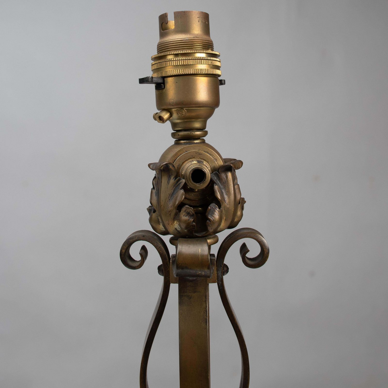 Lighting A Pair Of Arts And Crafts Brass Table Lamps Or Post Lamps photo