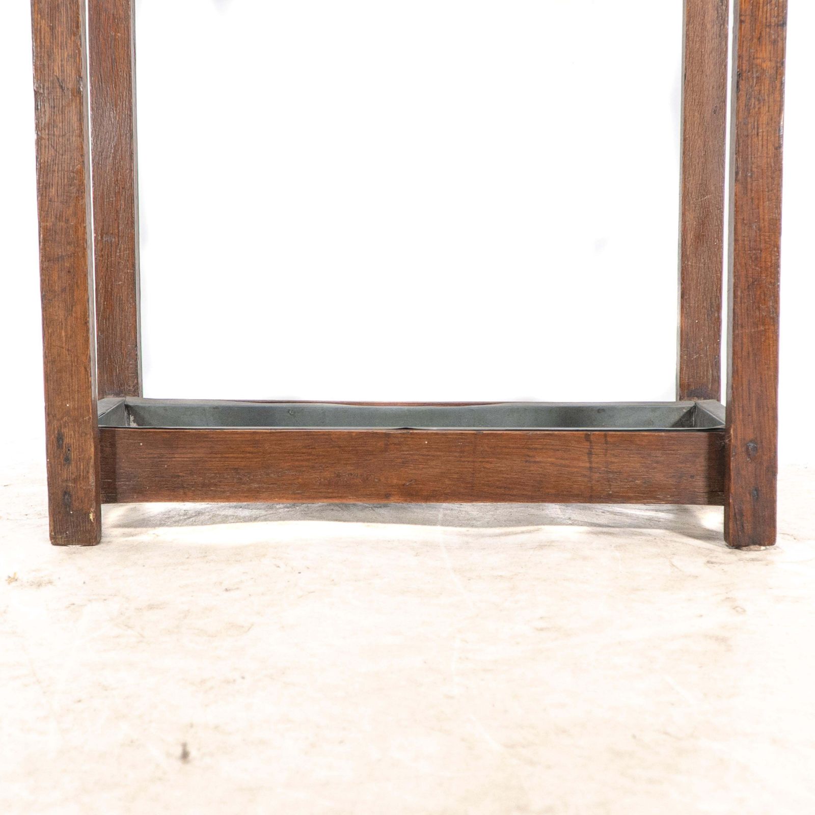 561.0 An Arts & Crafts Oak Umbrella & Stick Stand With Original Green & Mustard Tiles photo