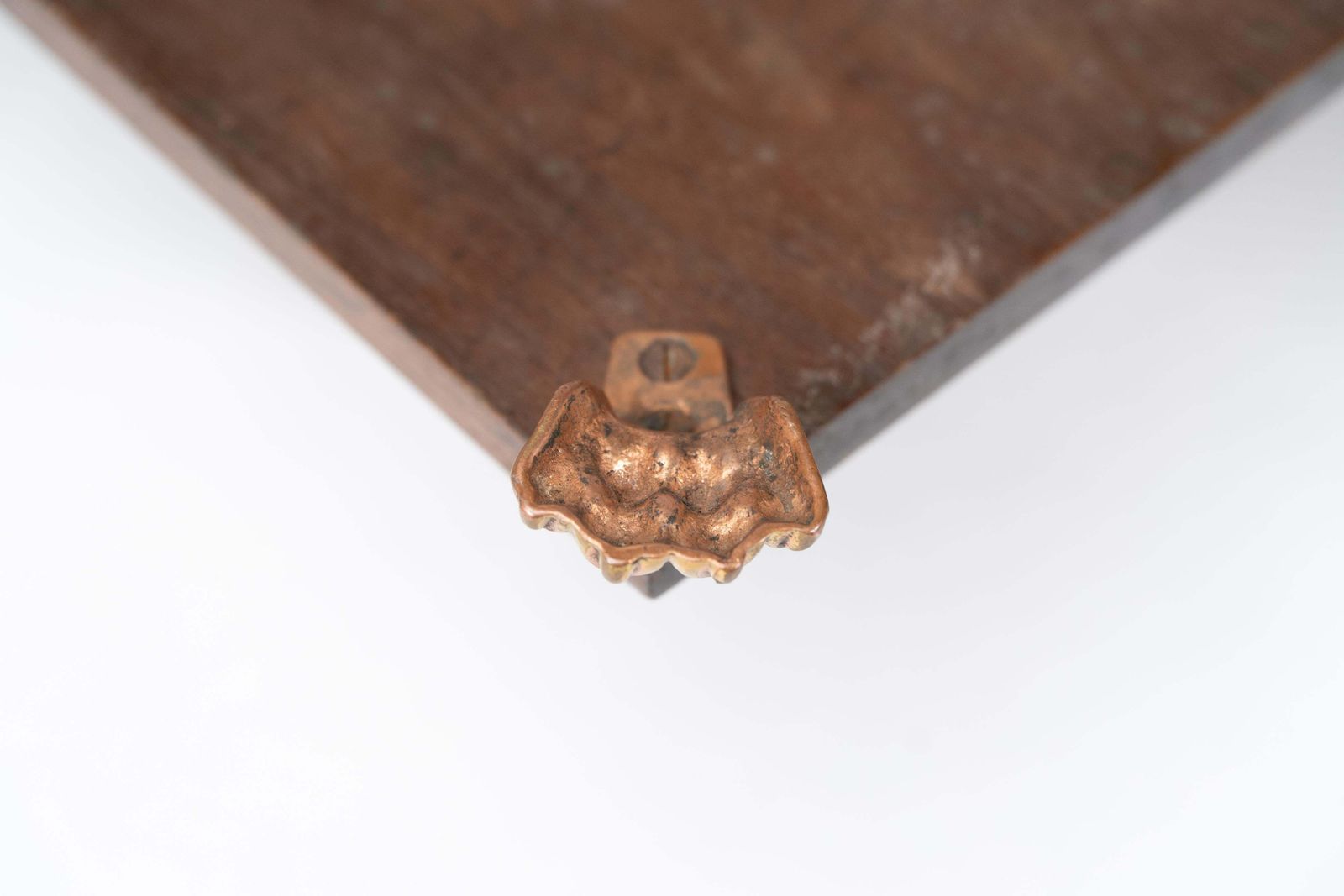 photo vinterior Benham & Froud Attri. An Arts & Crafts Copper And Oak Teapot Stand Or Trivet
