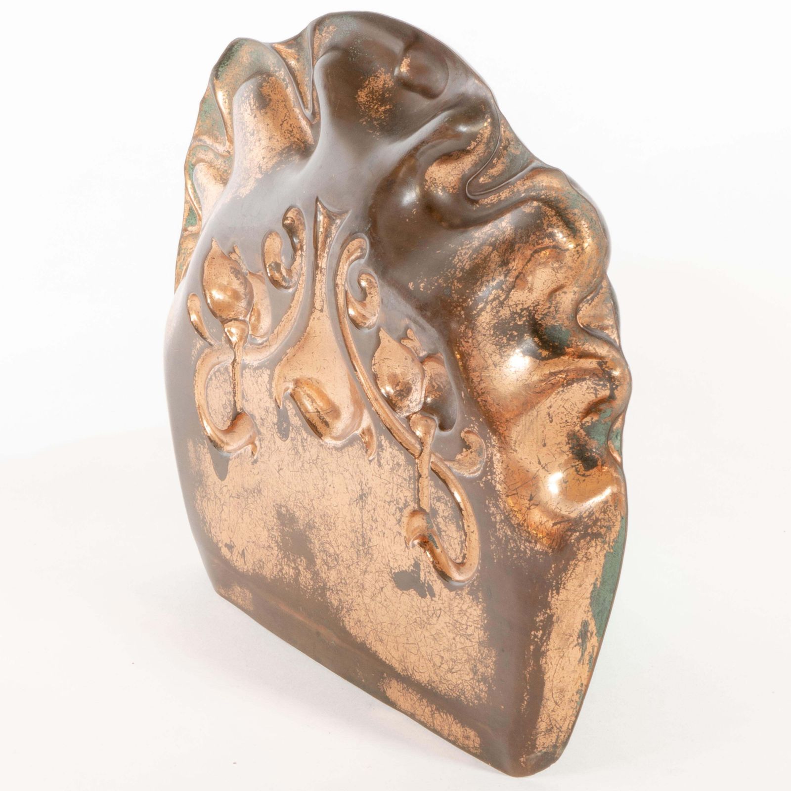 photo furniture Beldray. An Arts And Crafts Copper Crumb Tray With Impressed Floral Decoration