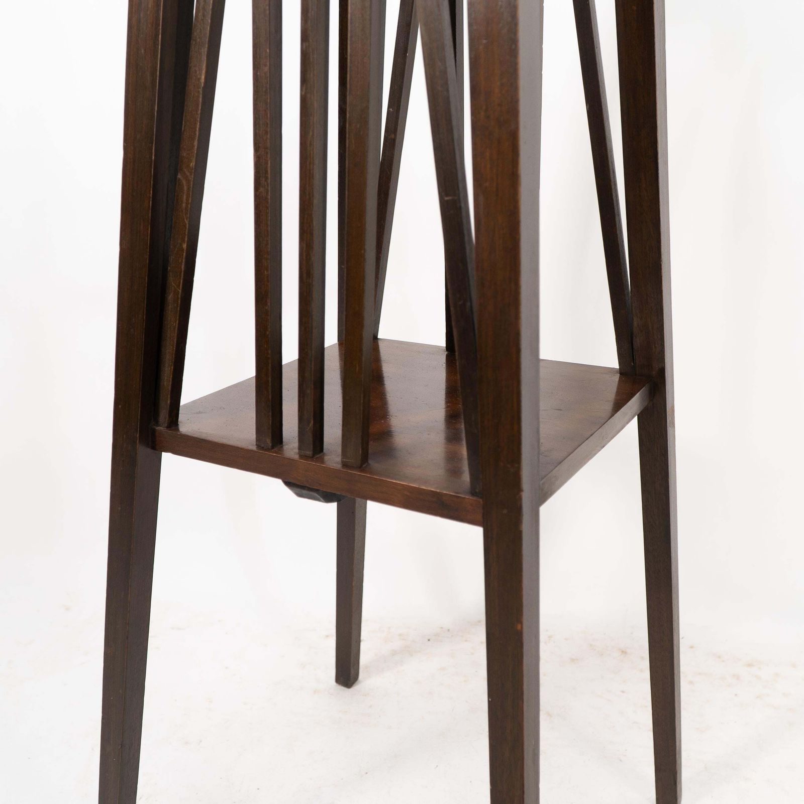 photo vinterior Liberty & Co In The Style Of E W Godwin. An Anglo Japanese Two Tier Plant Stand
