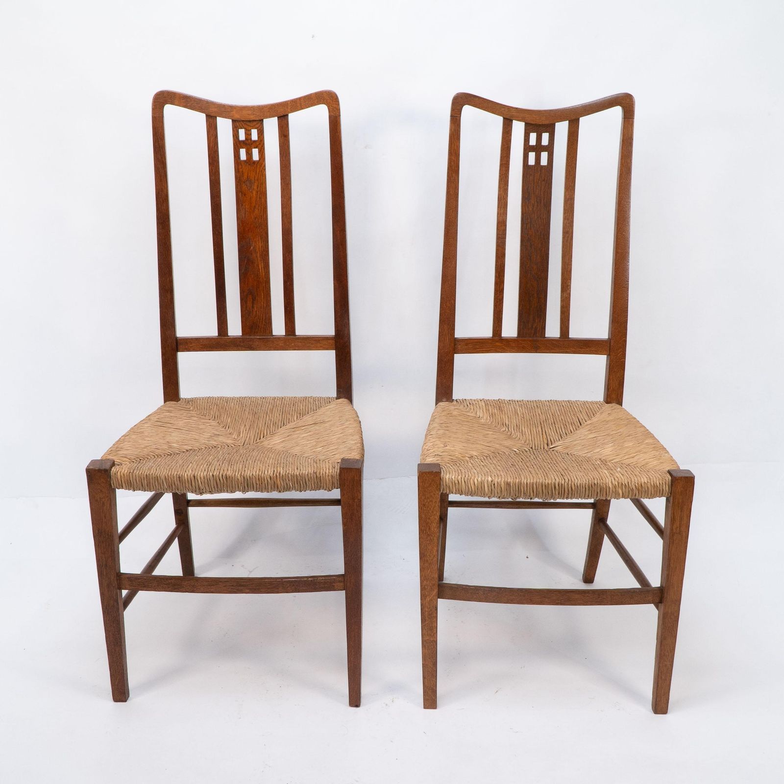 Wylie And Lochhead (Attributed). A Pair Of Rush Seated Side Or Bedroom Chairs photo furniture