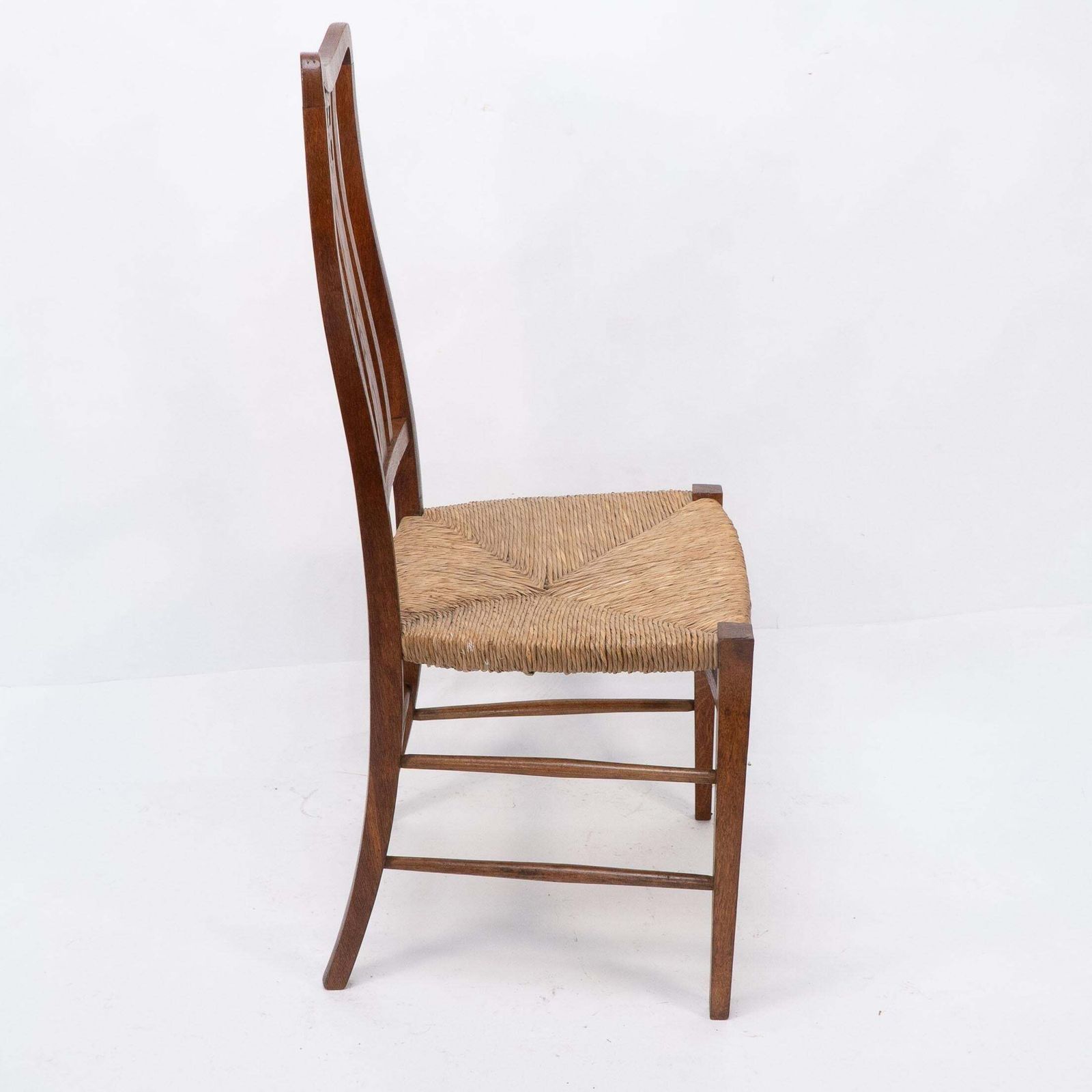 Wylie And Lochhead (Attributed). A Pair Of Rush Seated Side Or Bedroom Chairs photo vintage