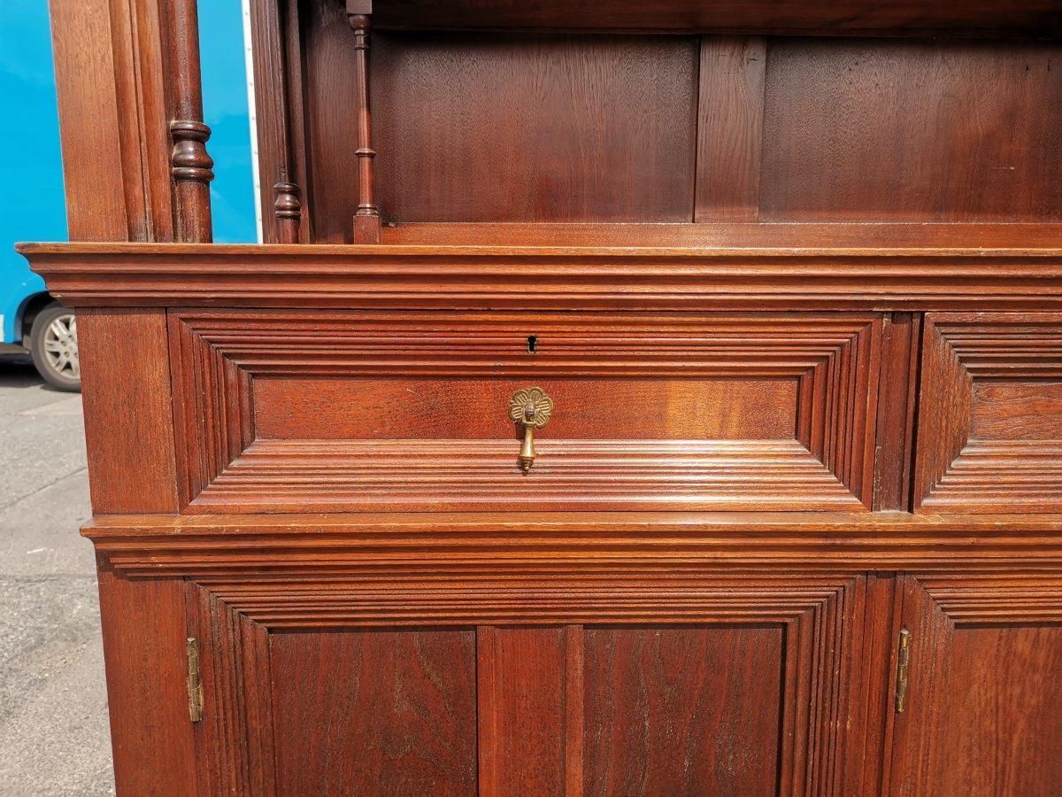 photo vinterior Philip Webb For Morris & Co. A Rare Arts & Crafts Walnut Sideboard Dresser.