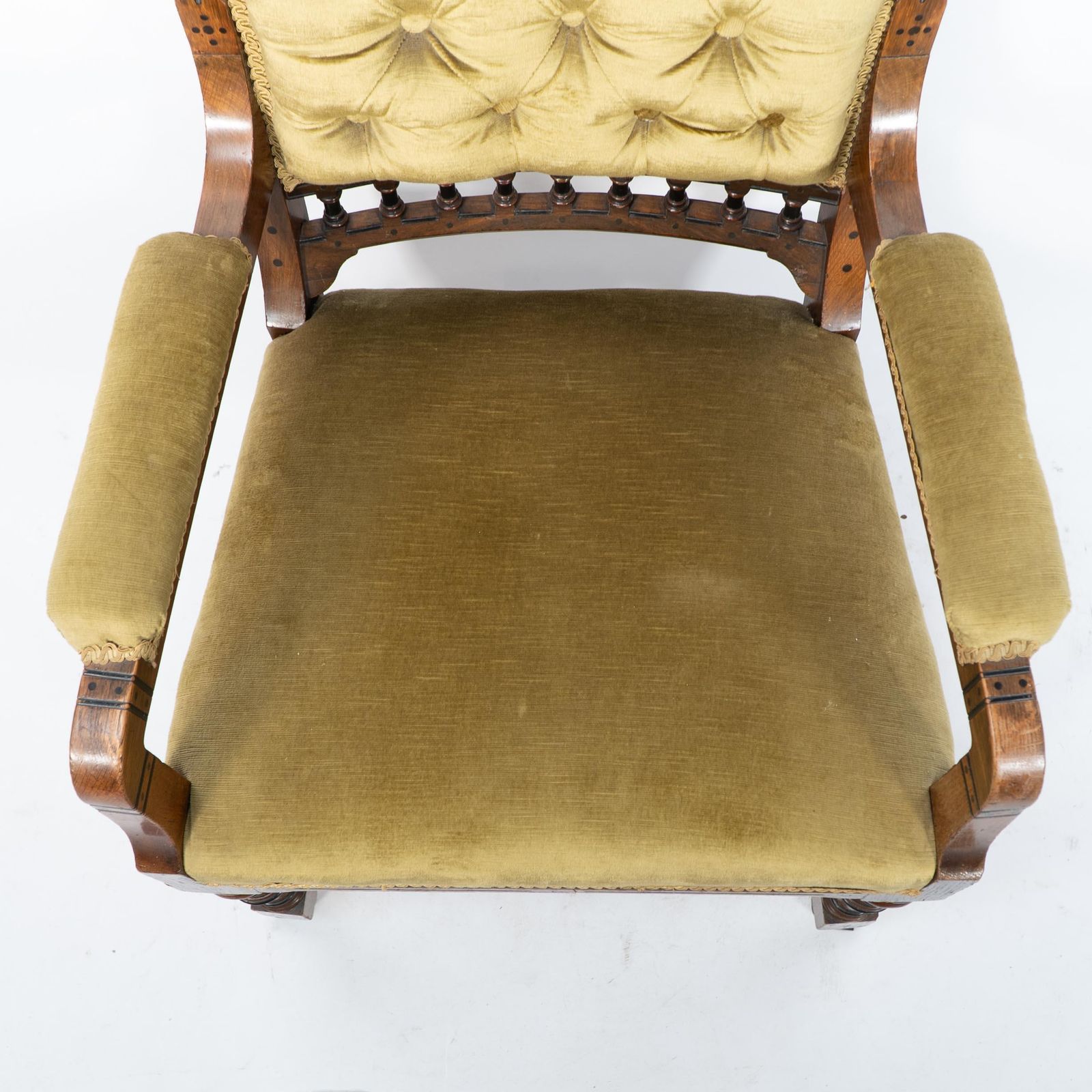 photo furniture Charles Bevan Attr. A Set Of Five Gothic Revival Oak Dining Chairs & An Armchair