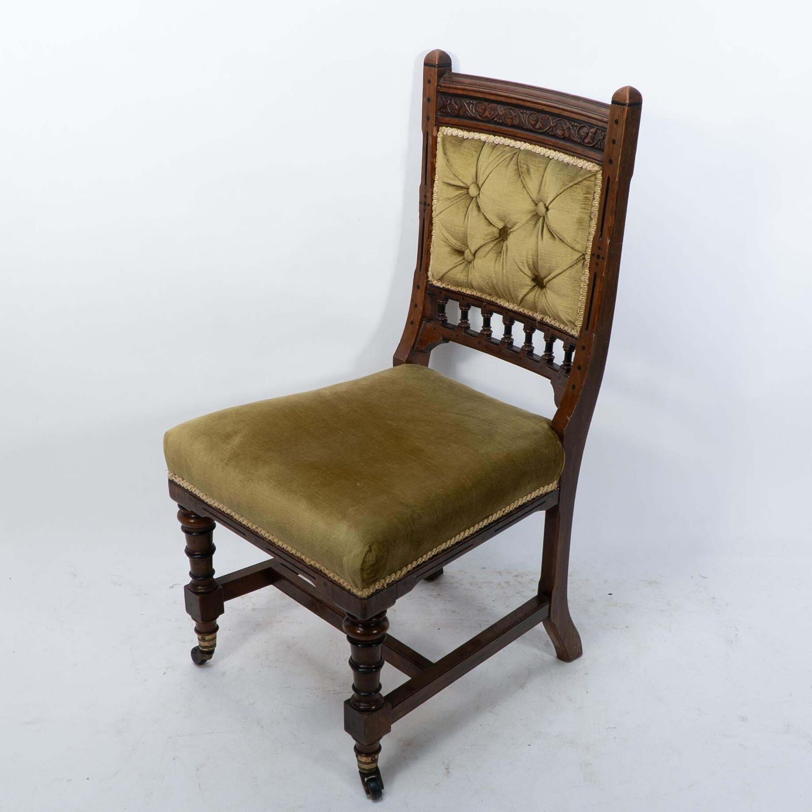 photo vinterior Charles Bevan Attr. A Set Of Five Gothic Revival Oak Dining Chairs & An Armchair