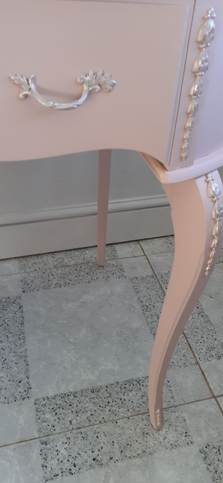 Beautiful Olympus Bedroom Set. Hand Finished In Rose Water And Silver With Glass Top. photo vintage