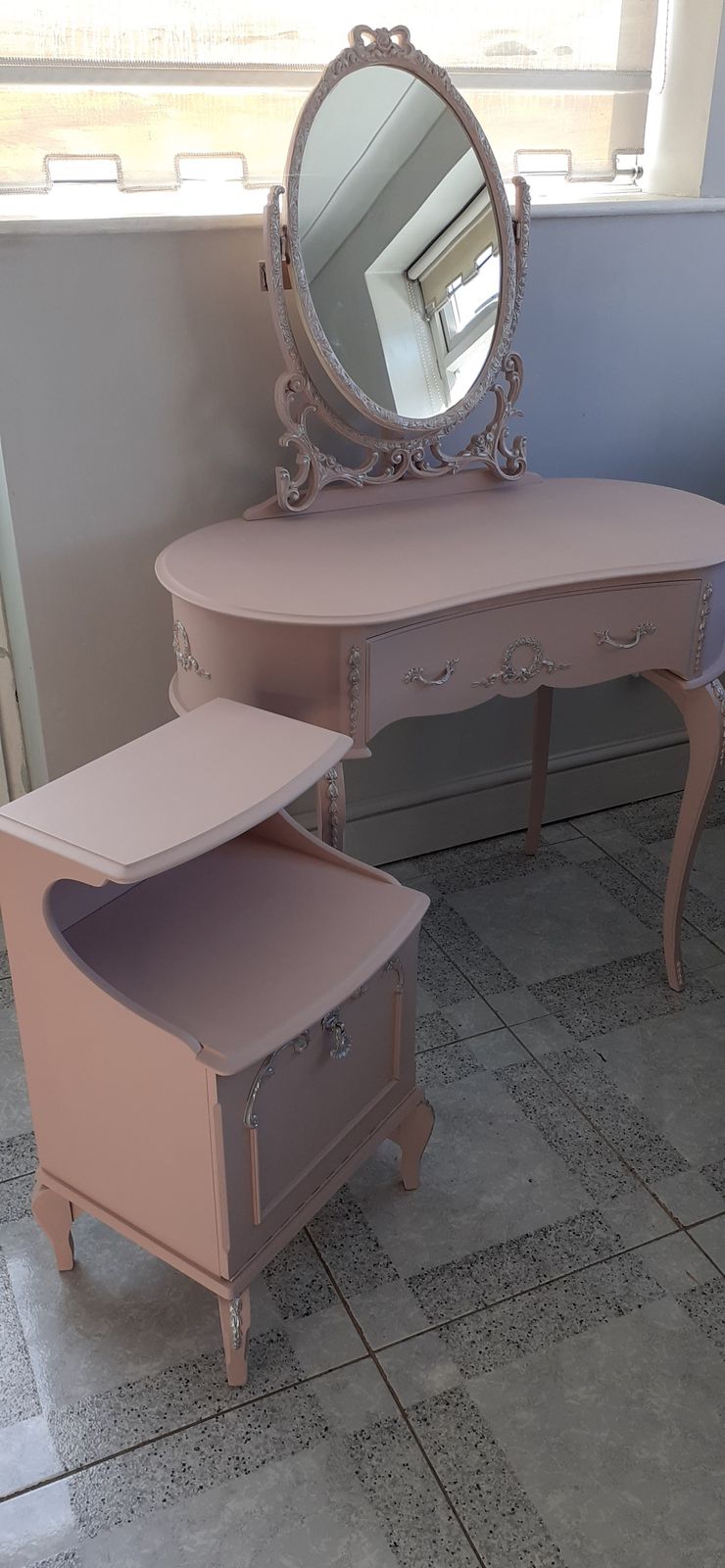 Furniture Beautiful Olympus Bedroom Set. Hand Finished In Rose Water And Silver With Glass Top. photo