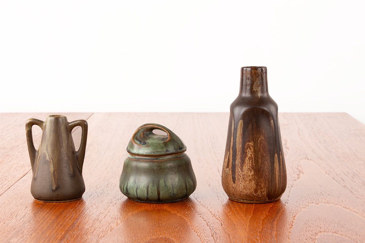 Ensemble de 3 céramiques Art déco Denbac en grès flammé, 1930. photo furniture