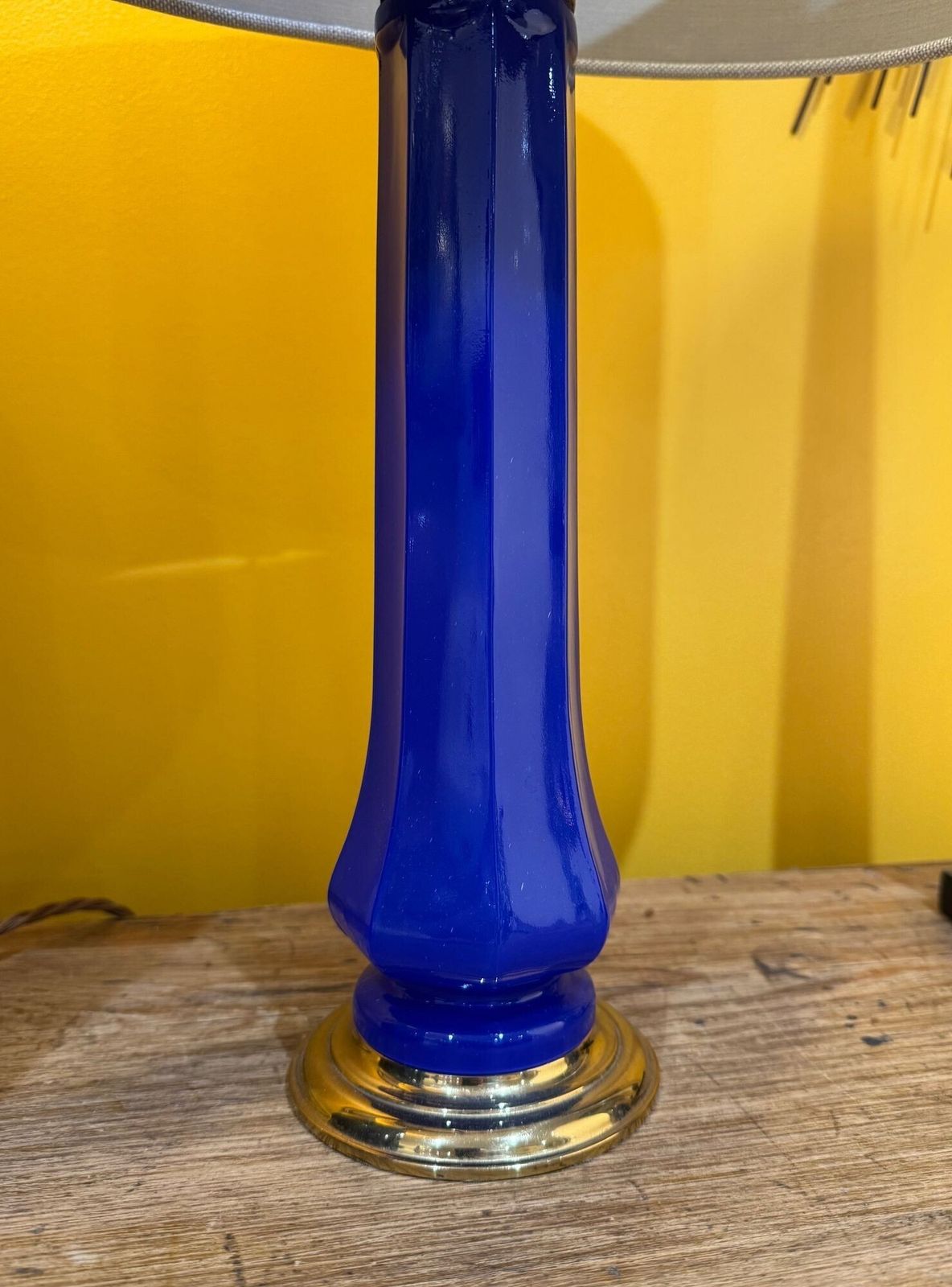 photo vintage A Pair Of 1960s Cobalt Blue Opaline Murnao Glass Lamps By Gino Cenedese