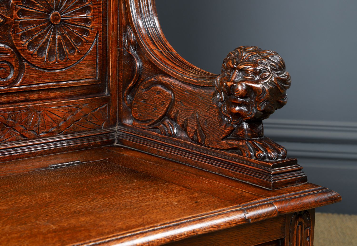 Small English Victorian Carved Oak Bench Monks Kitchen Hall Settle (Circa 1880) photo 1950.0