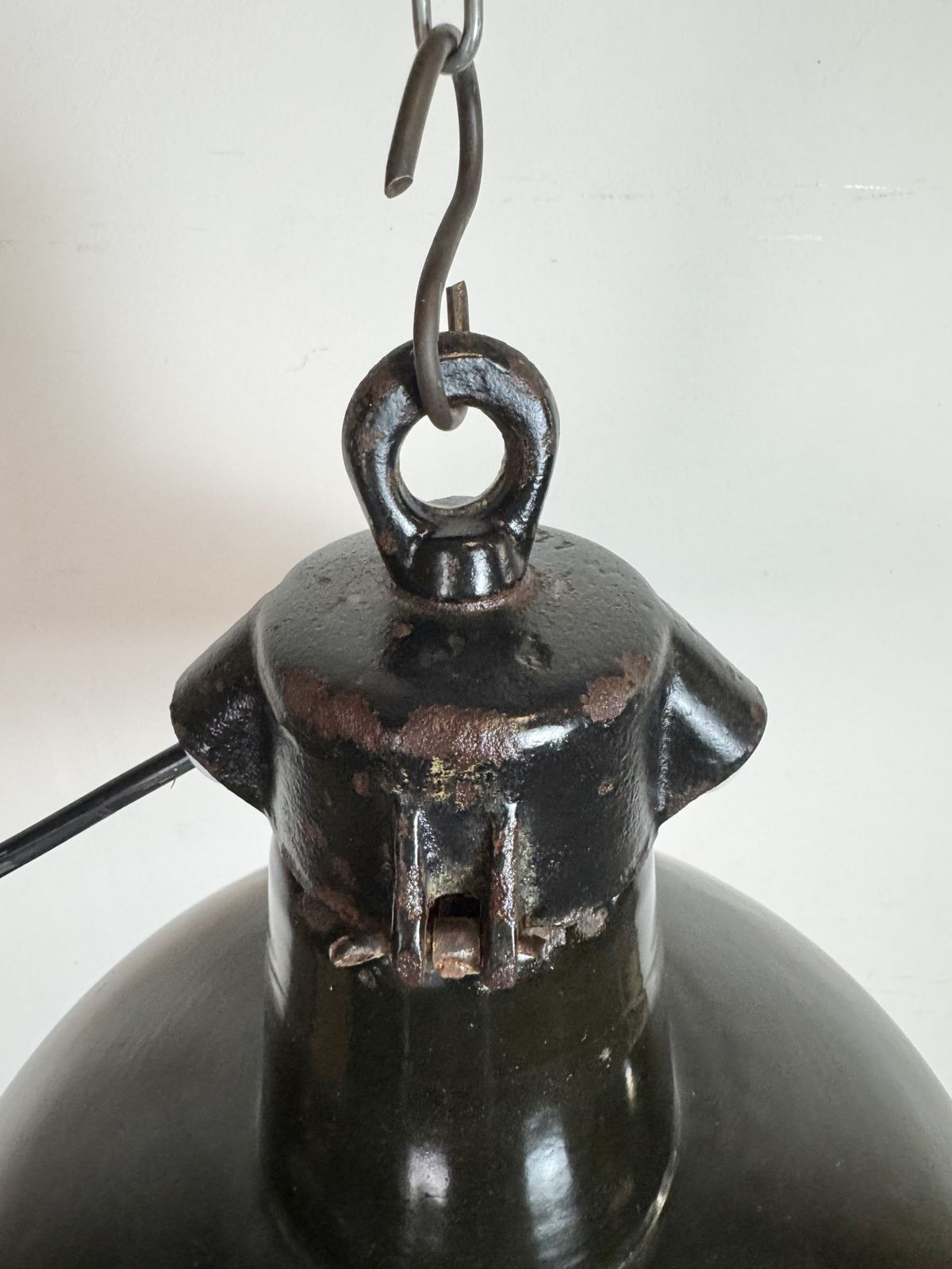 Industrial Black Enamel Factory Lamp With Cast Iron Top, 1950s photo 199.0