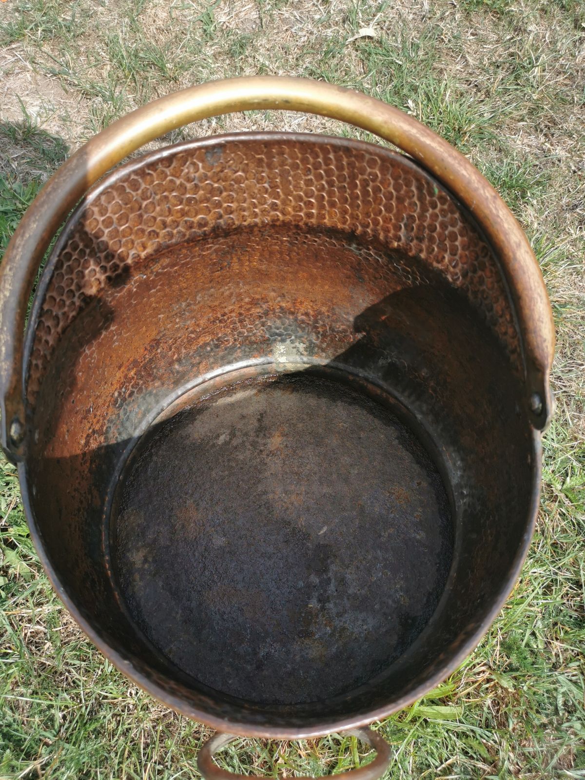 350.0 Victorian Brass Coal Scuttle   1850s Hand Hammered   Original Patina photo