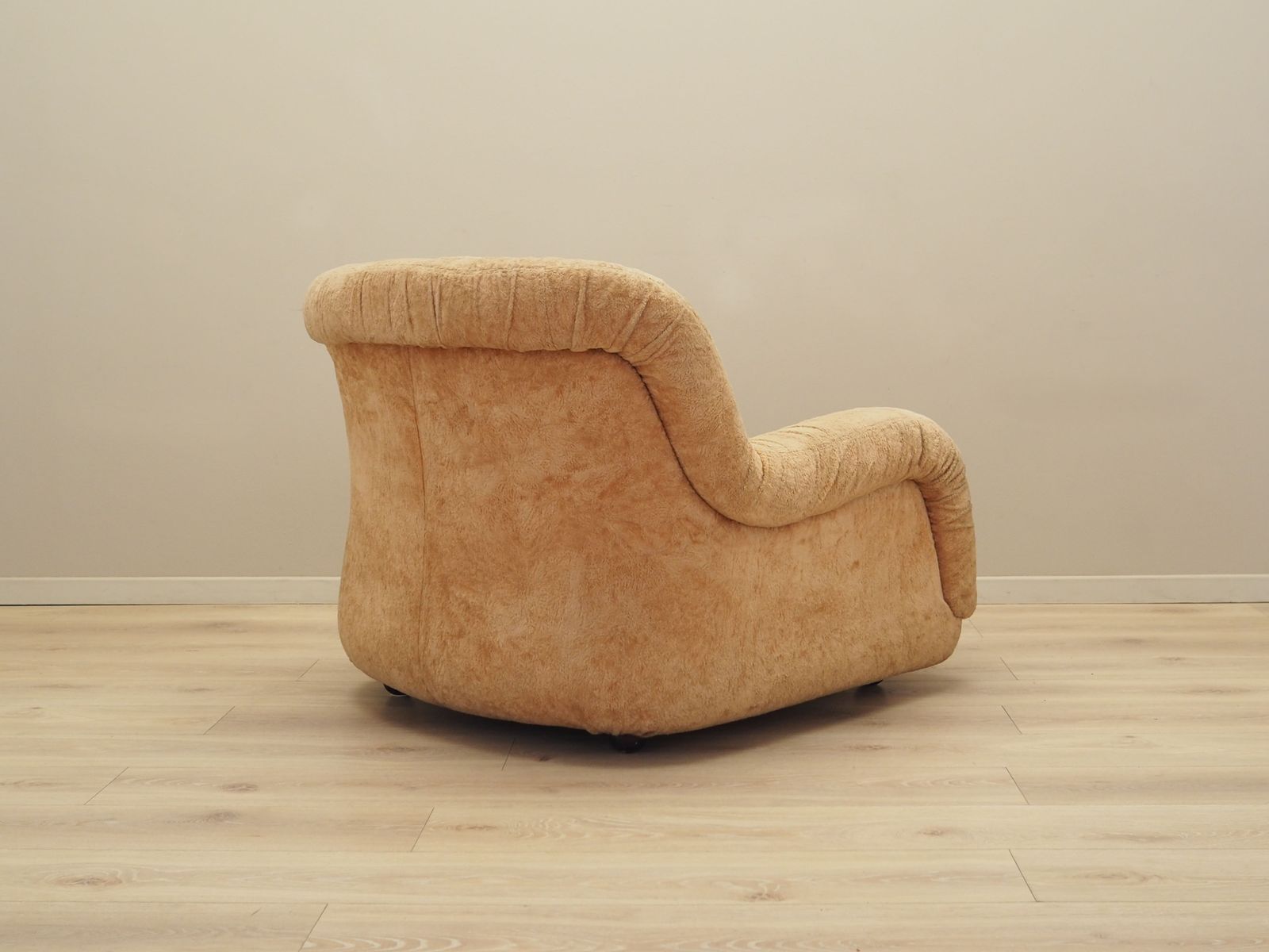 Beige Armchair Italian Design 1960s Production: Italy photo buy