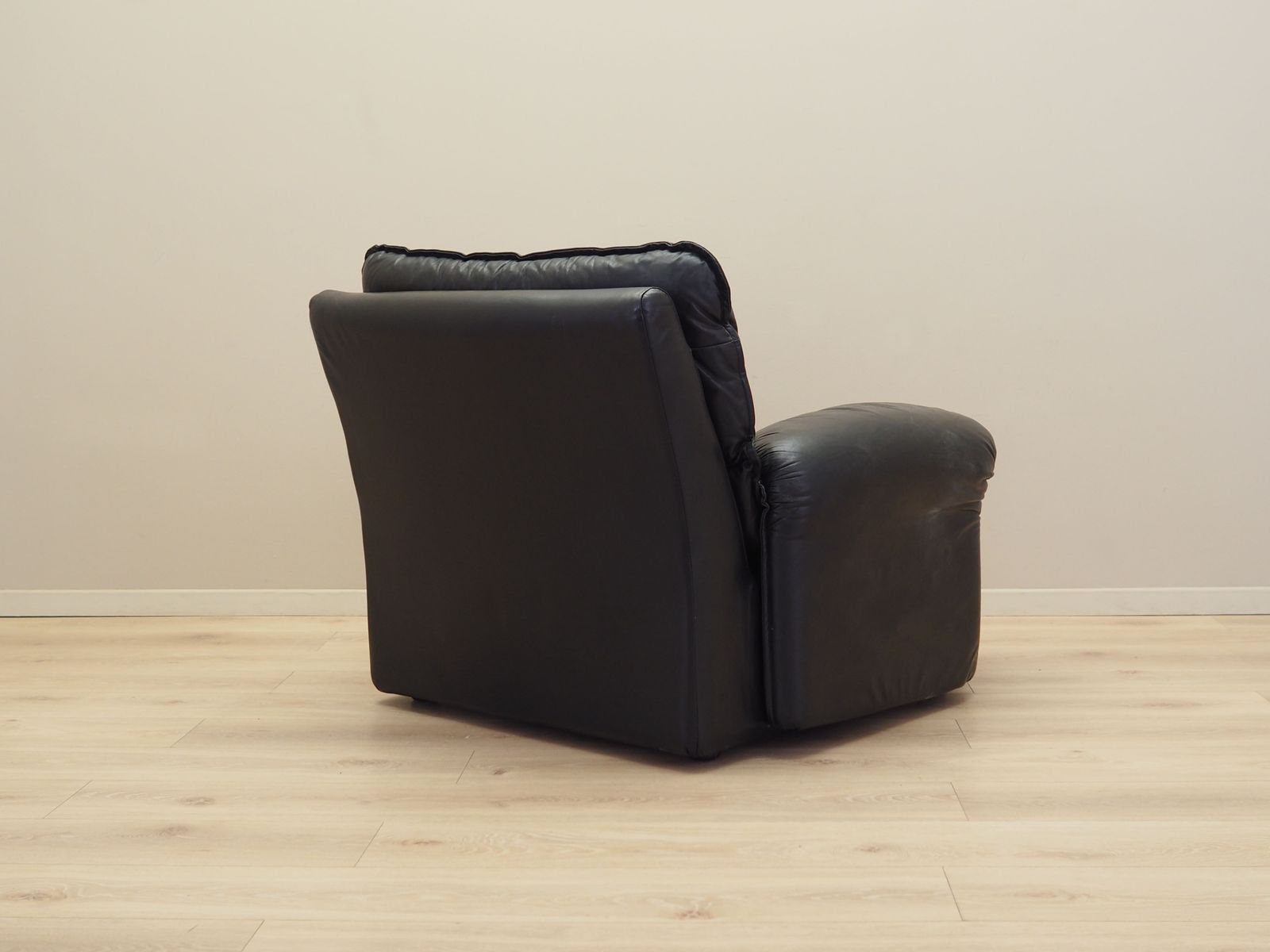 Lounge Chair Italian Design 1970s Production Italy photo buy