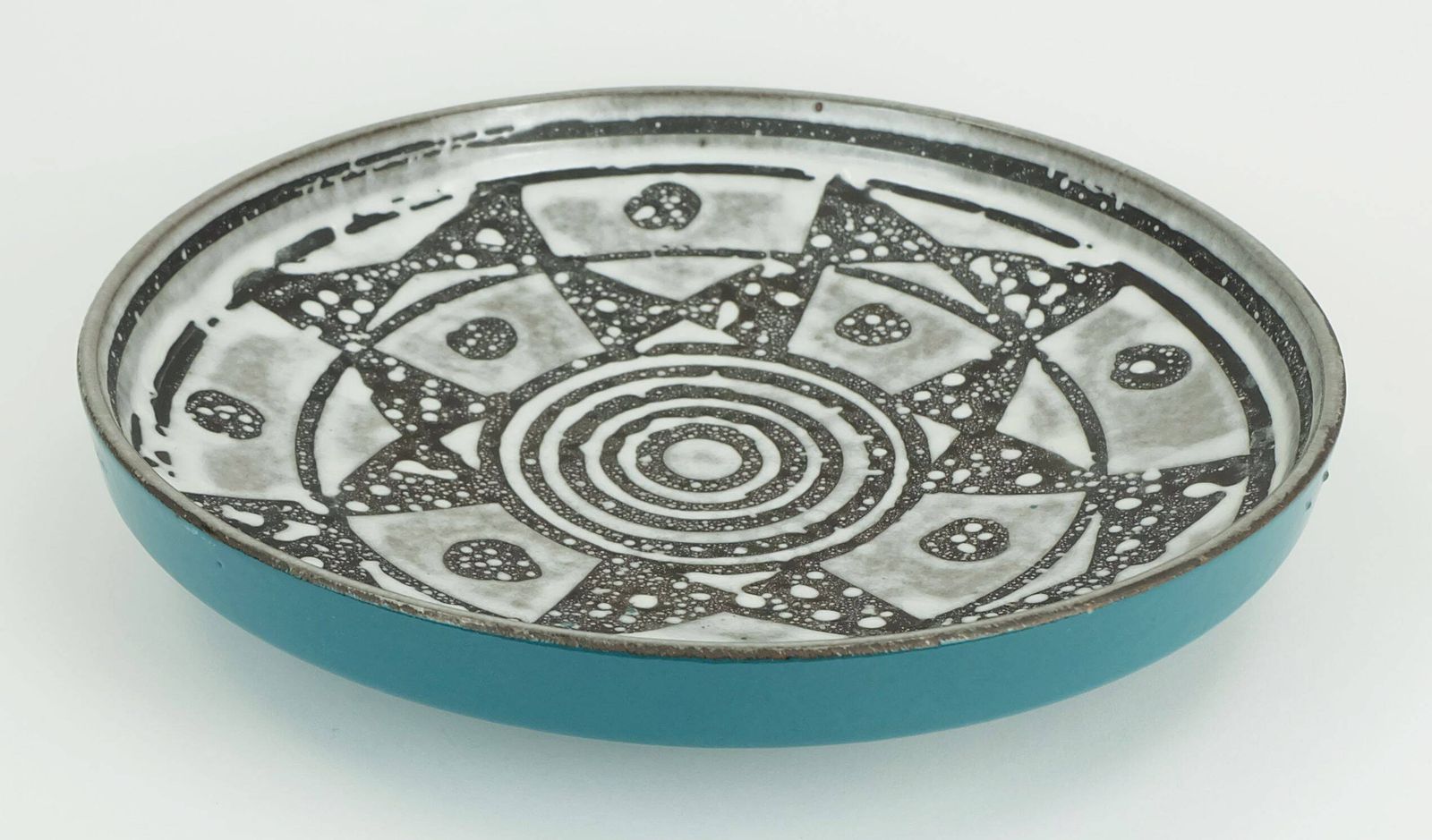 Home Decor Large Carstens Bowl Decor Ankara Grey And Brown Glaze No. 1075 31 1960s photo