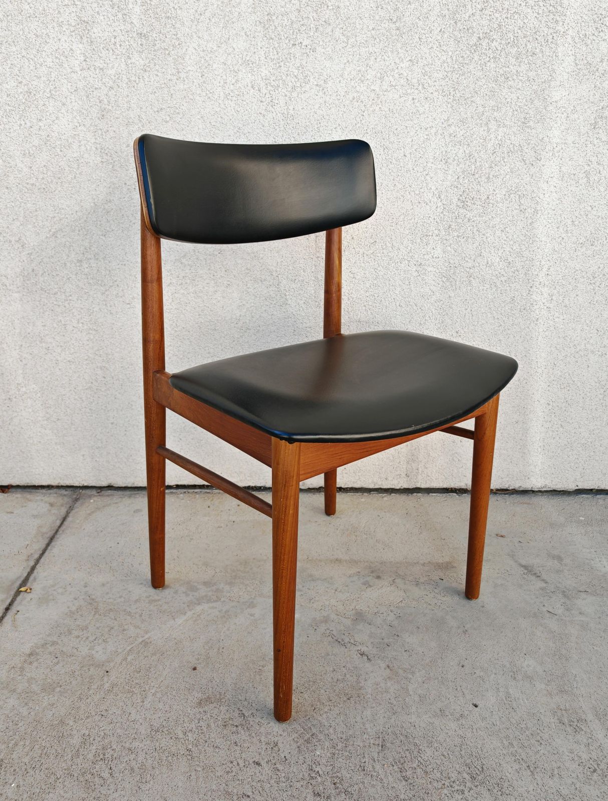 Pair Of Mid Century Dining Chairs In Teak And Vinyl, Designed By Sven Chrobat photo 1500.0
