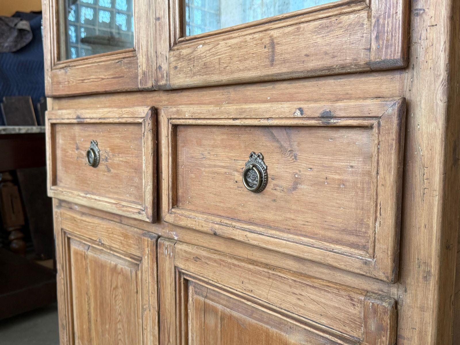 photo furniture 19th Century Large & Narrow Cupboard Or Bookcase With Glass Vitrine, Pine