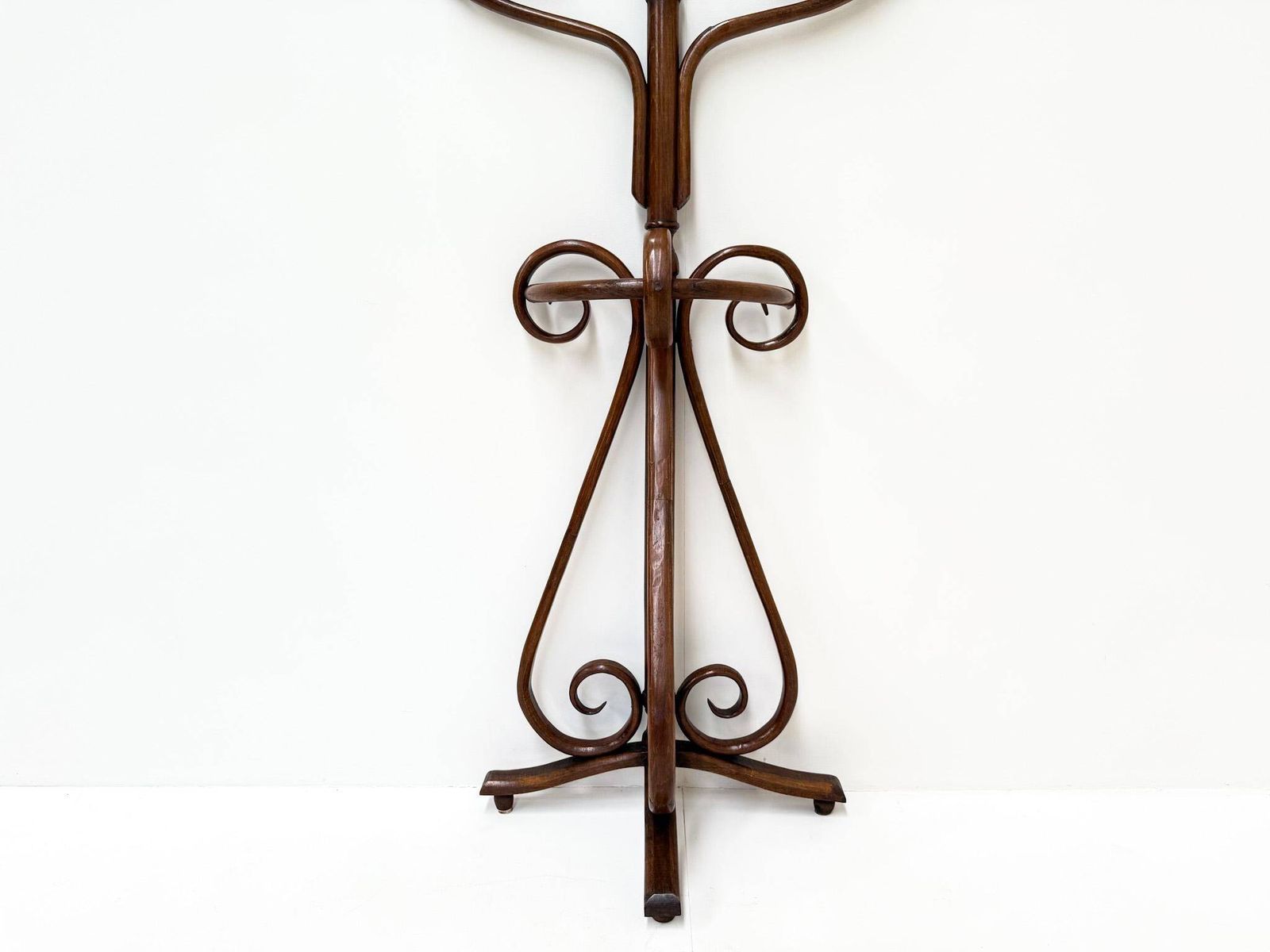 Antique Bentwood Shaving Or Hall Stand With Beveled Mirror, 1920s–1940s photo Furniture