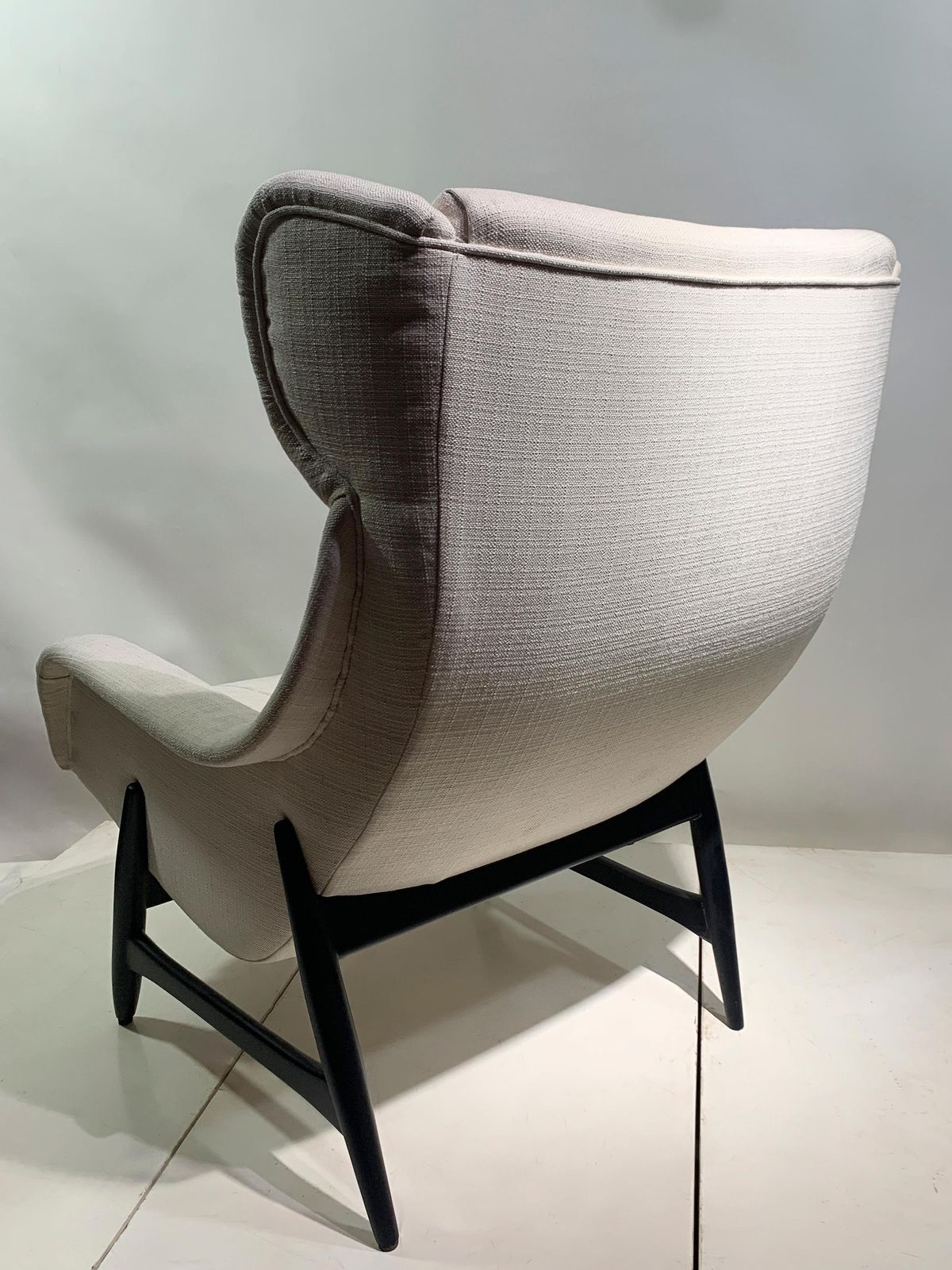 Bengt Ruda Lounge Chair In Cream/Beige Fabric For Artifort, Circa 1960 photo buy