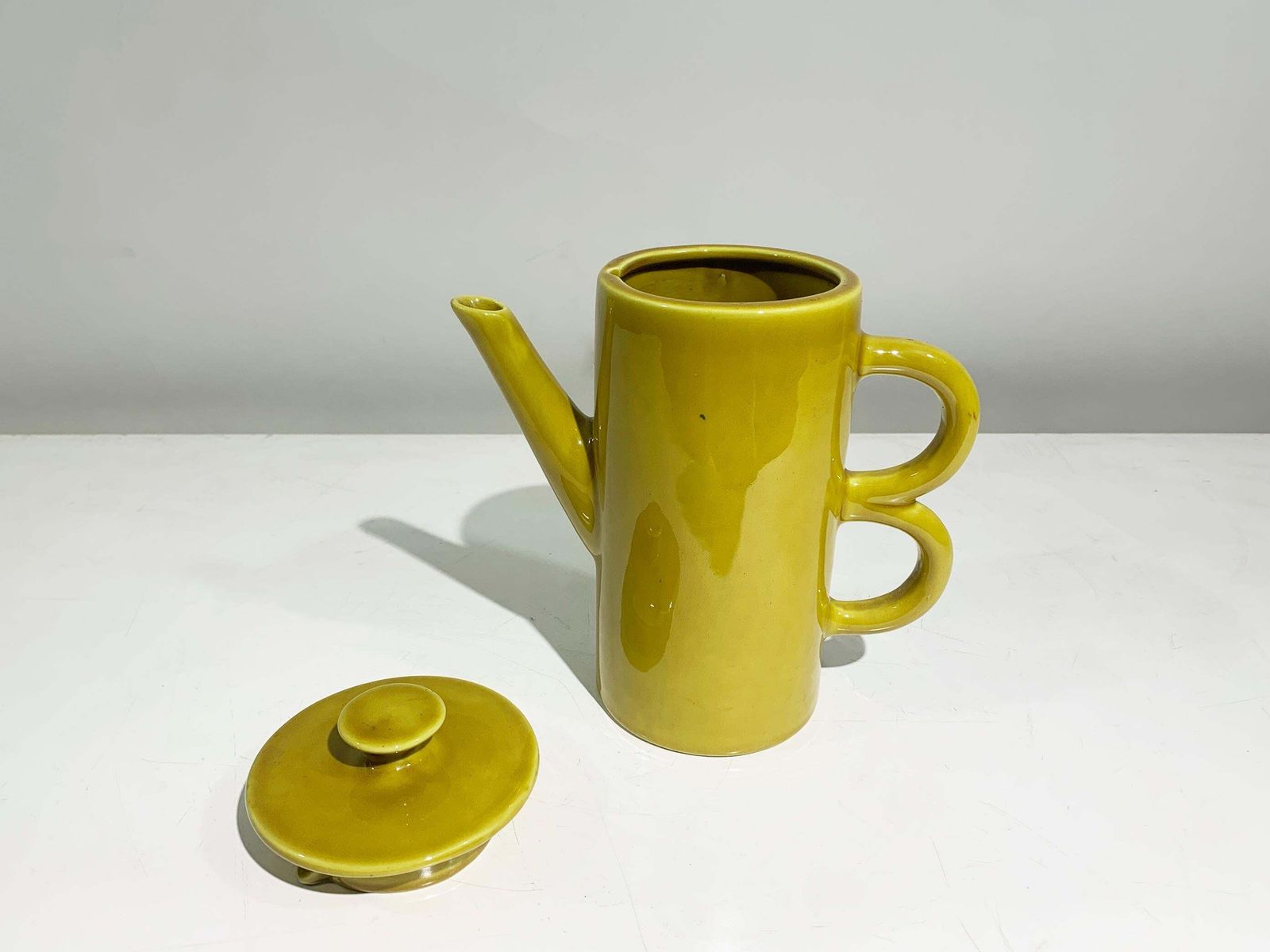 Art Deco Enameled Ceramic Teapot Mustard With Sculptural Double Handle, Italy photo 481.0