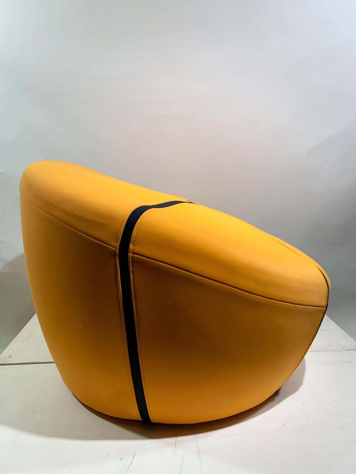 Iko Armchair/Pouf For Steiner Paris Designed By Cécile Makowski photo vinterior
