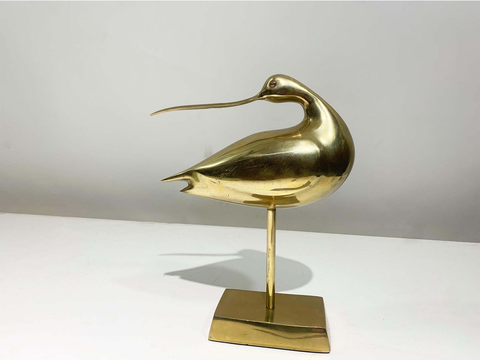 Mid 20th Century Long Billed Curlew Bird Statue In Brass, 1970 photo 699.0