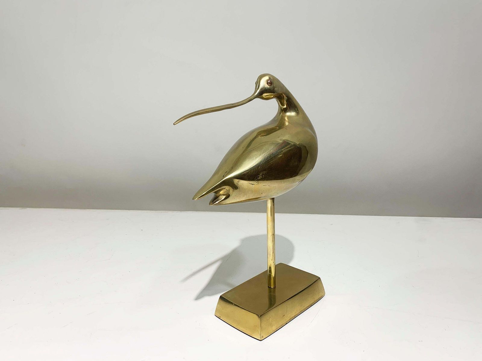 Mid 20th Century Long Billed Curlew Bird Statue In Brass, 1970 photo buy