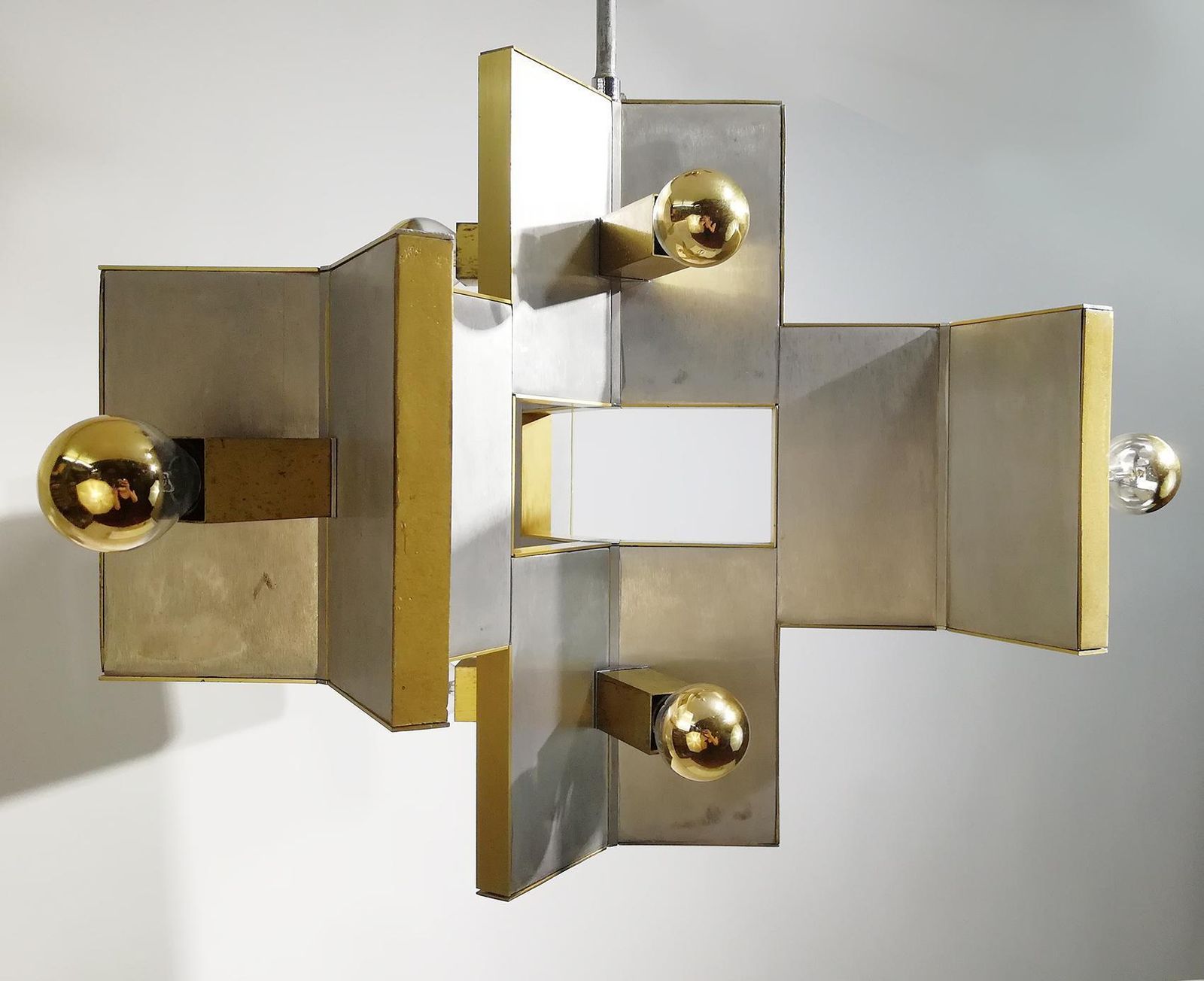 Elegant Sculptural Brass And Mirrored Metal Chandelier From Sciolari, 1970s photo furniture