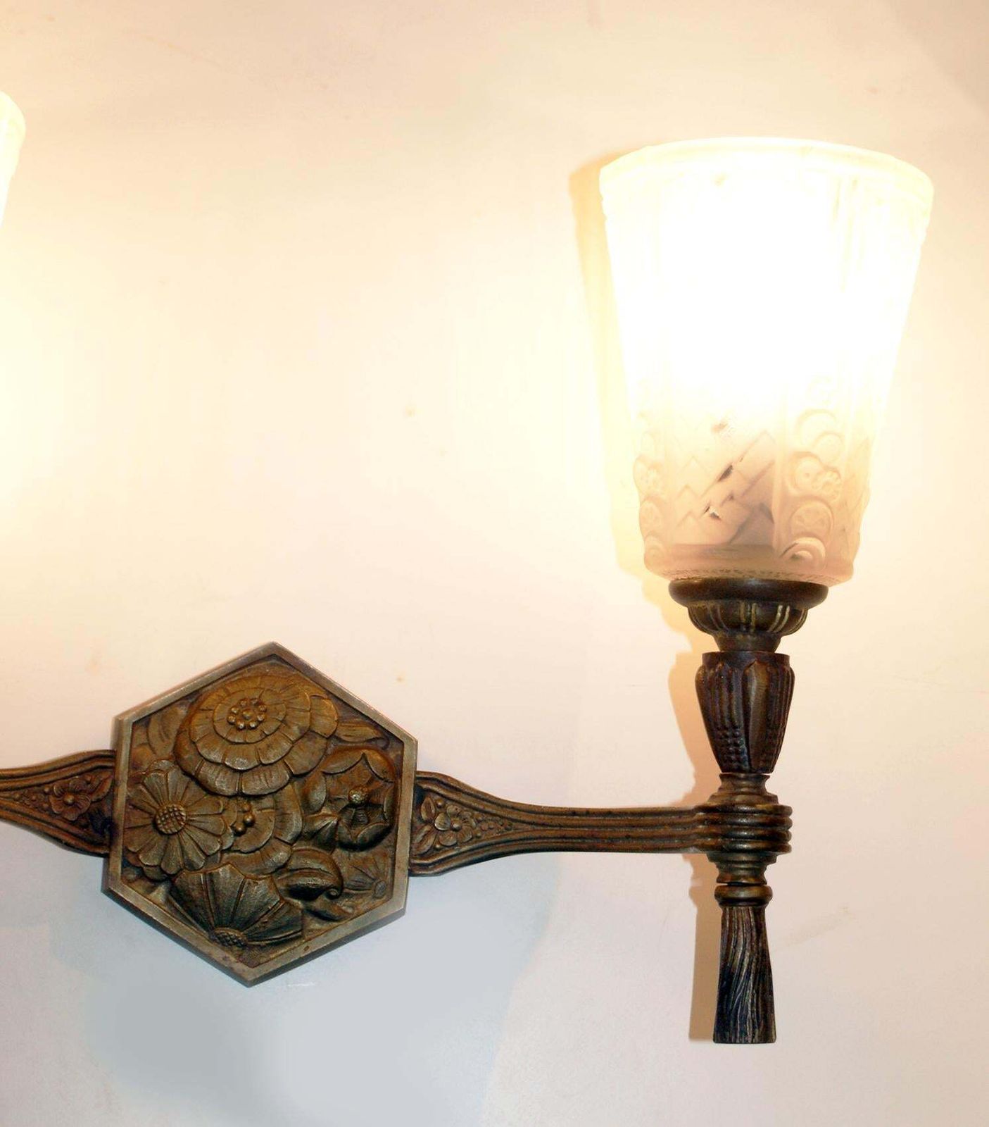 Pair Of Art Deco Sconces Signed Muller Freres Luneville photo for sale