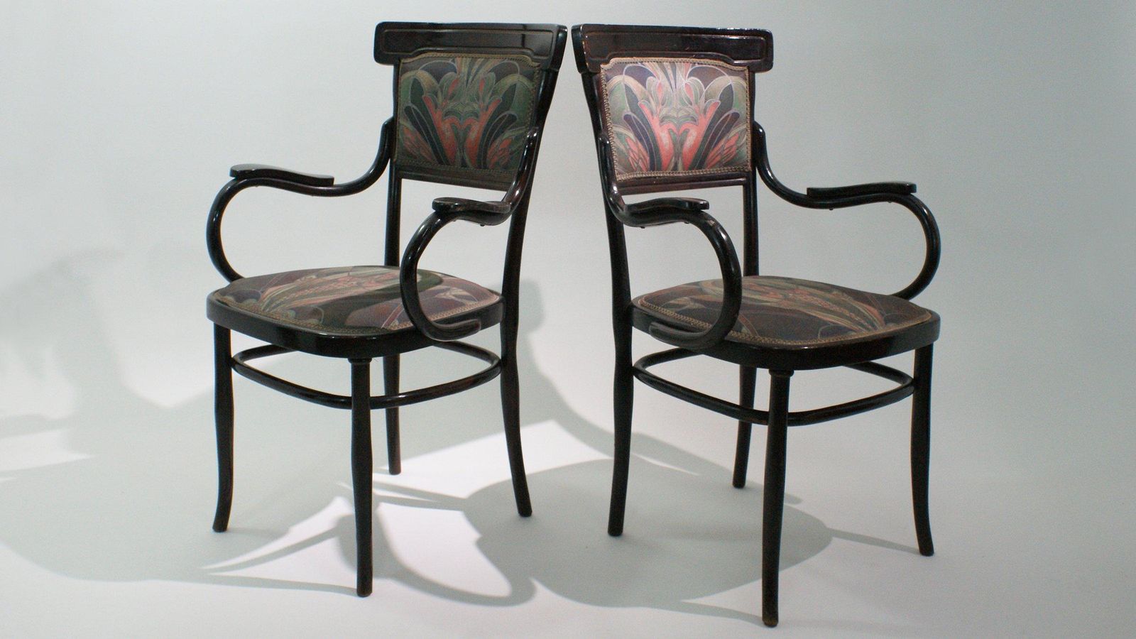 8242.0 Art Nouveau Sofa And Armchairs Labelled Jakob & Joseph Kohn photo