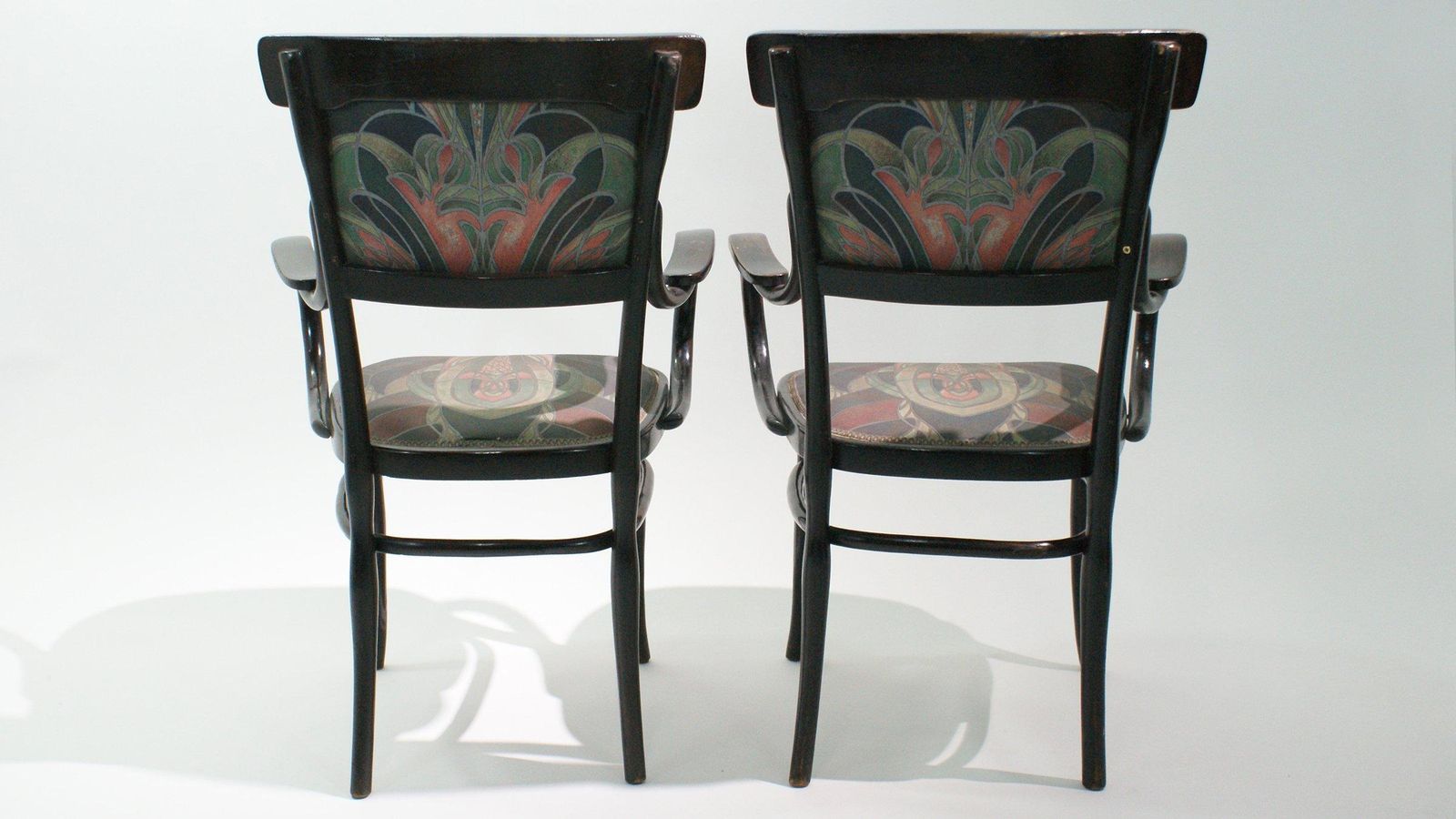 photo vinterior Art Nouveau Sofa And Armchairs Labelled Jakob & Joseph Kohn