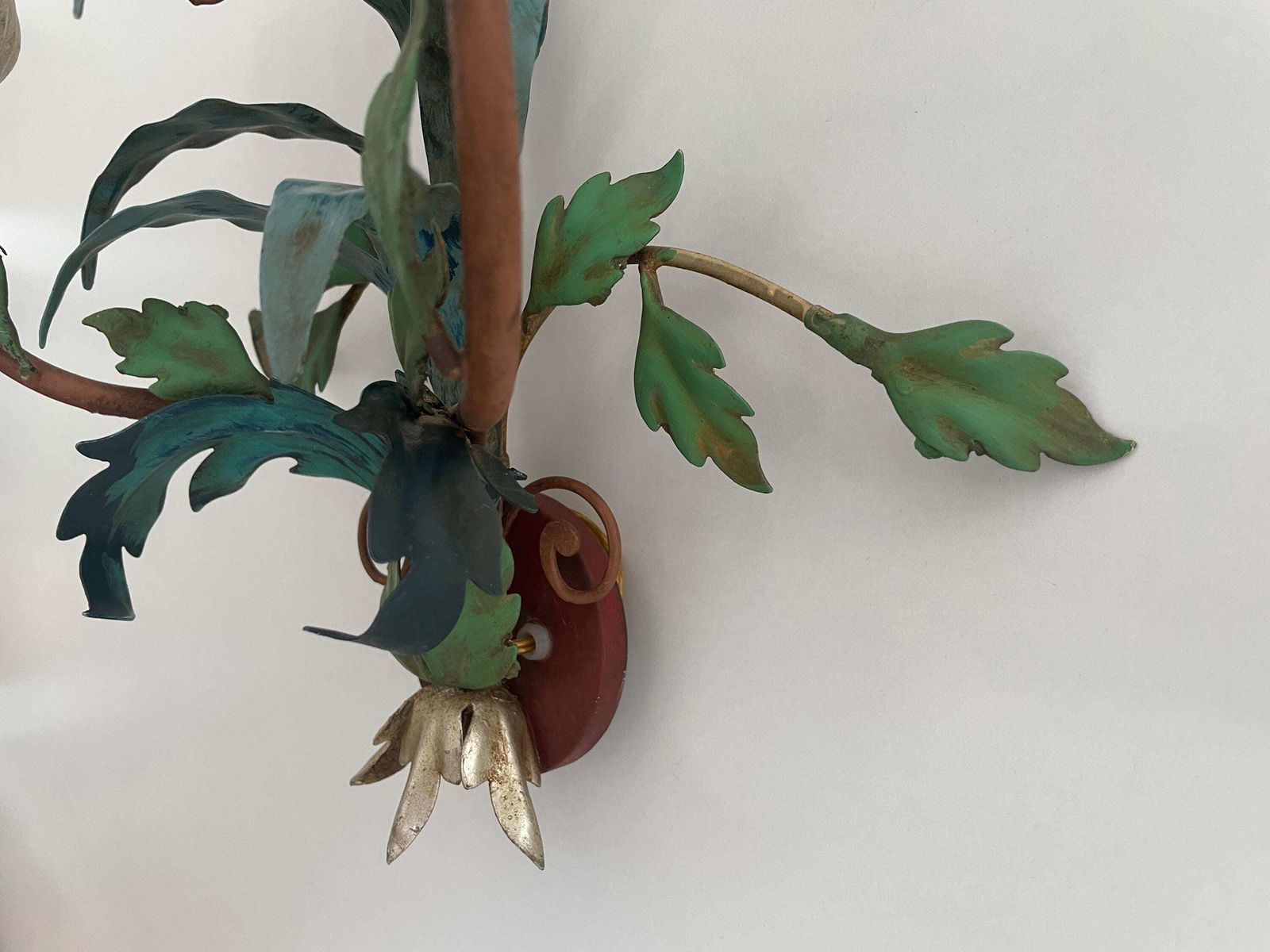 Flower Design Green Metal Pair Of Florentiner Sconces By Lucienne Monique Scandicci Firenze, 1960s, Italy photo buy