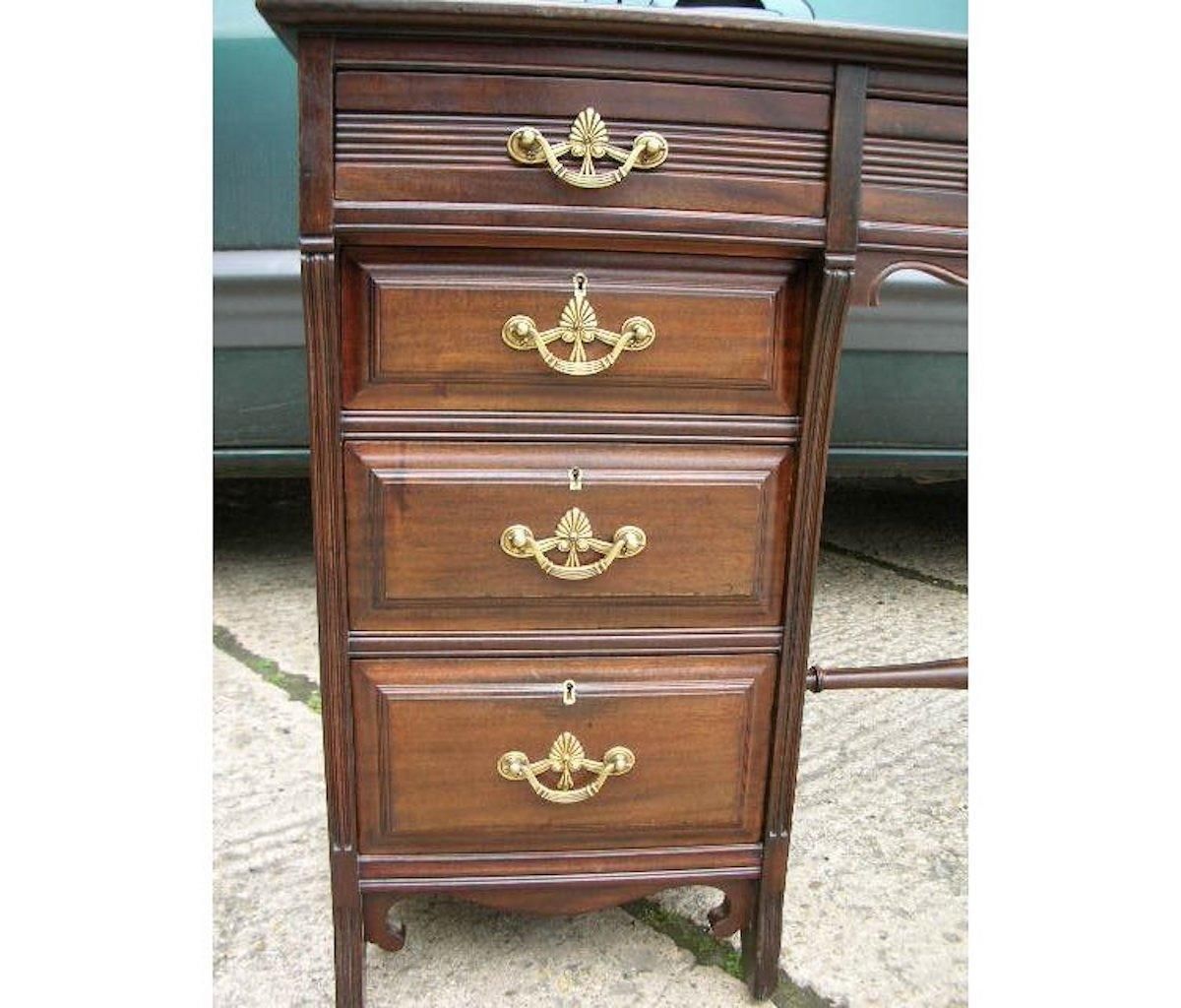 Lamb Of Manchester, An Aesthetic Movement Walnut Writing Desk. photo vinterior