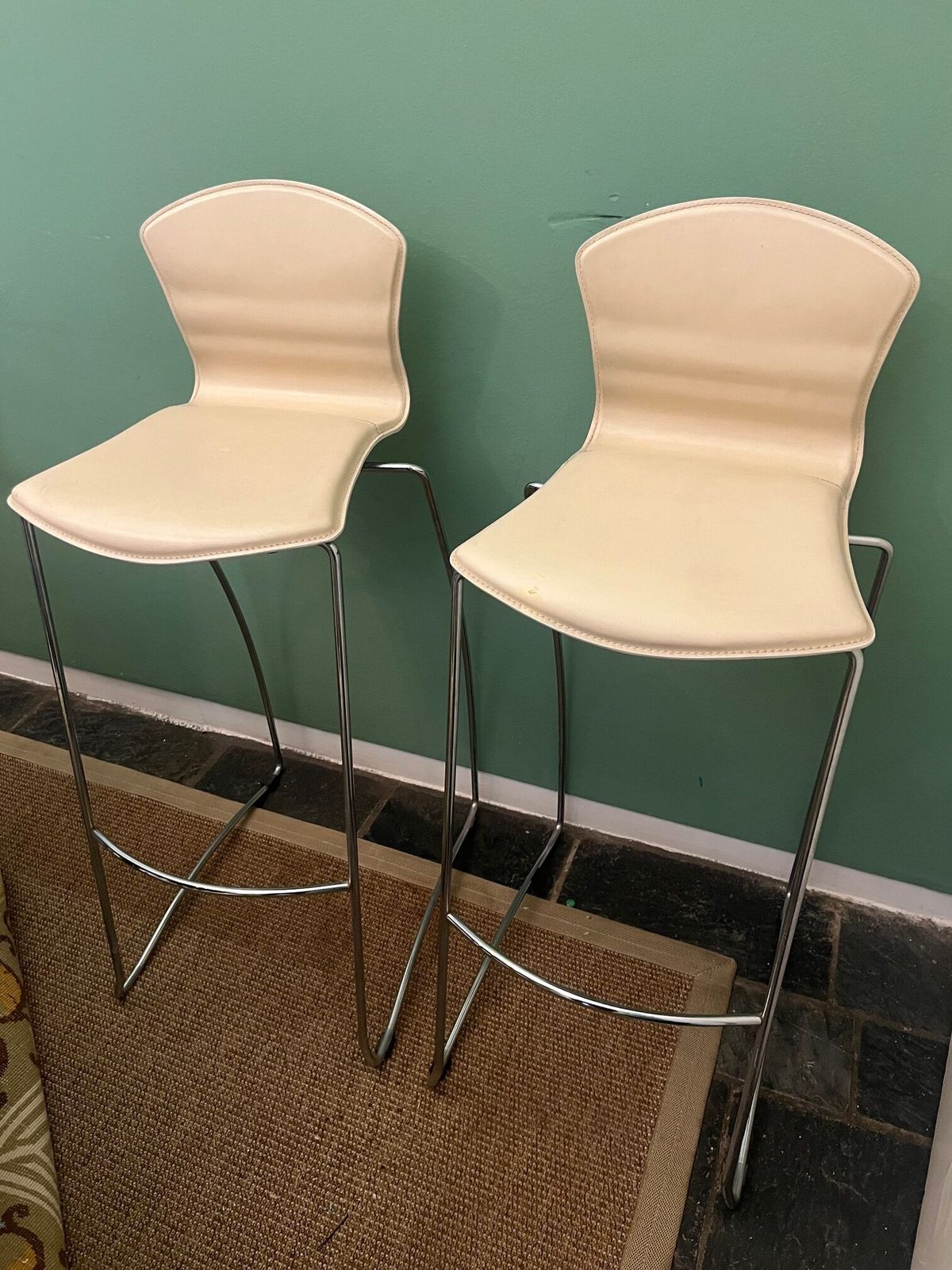 Pair Of Rare Arper Genoa Bar Stools By Giovanni Baccolini– Cream Leather And Chrome  Modern Italian Design 1998 2001 photo Furniture