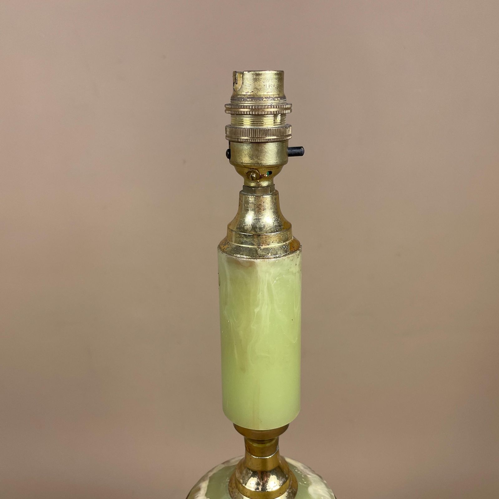Antique Onyx Marble Lamp Light Brass Gold Metal Green Bedside Side Table Column Marbled Patterned Vintage Pattern Stone Ornate Feet Base photo for sale